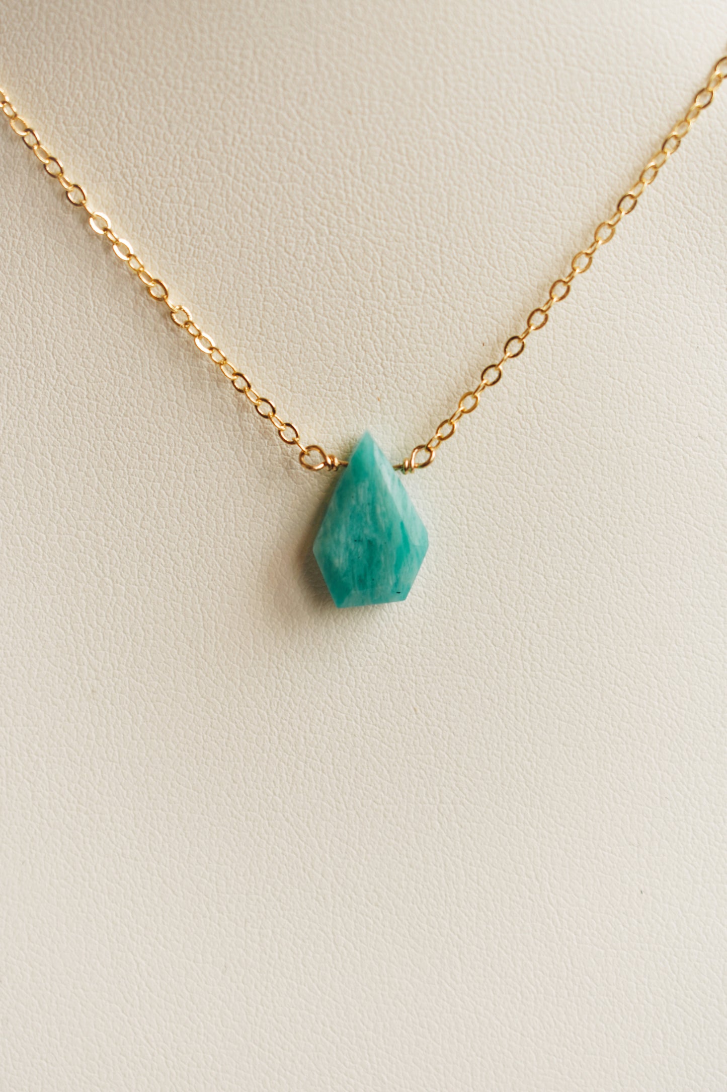 amazonite teardrop choker