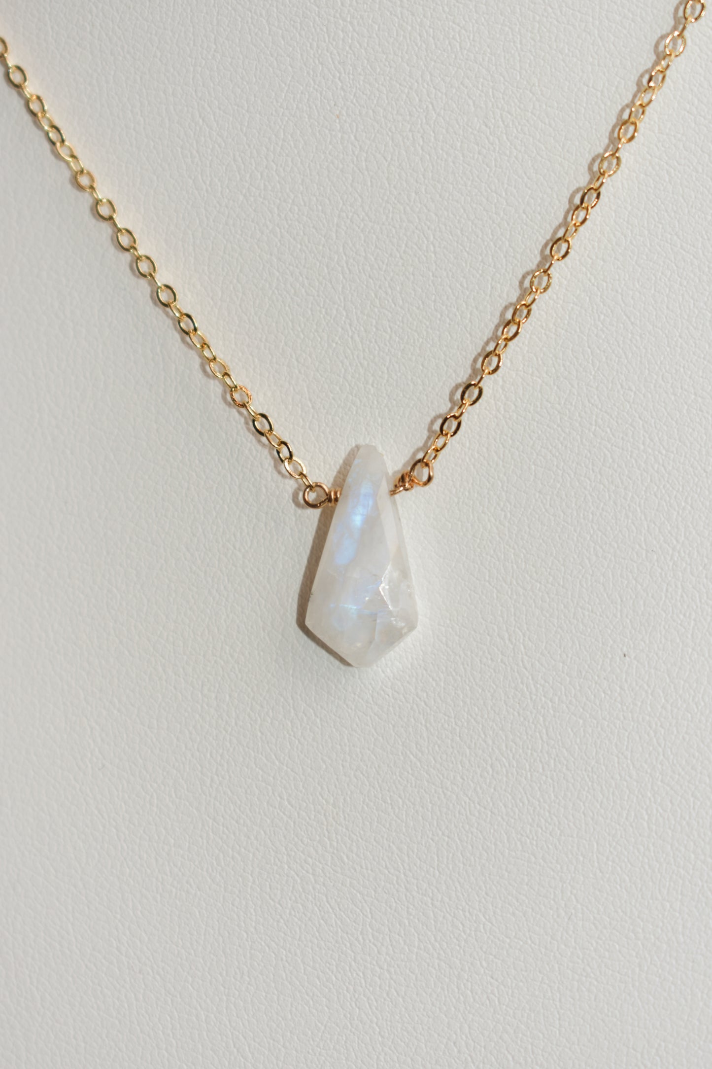 moonstone choker necklace