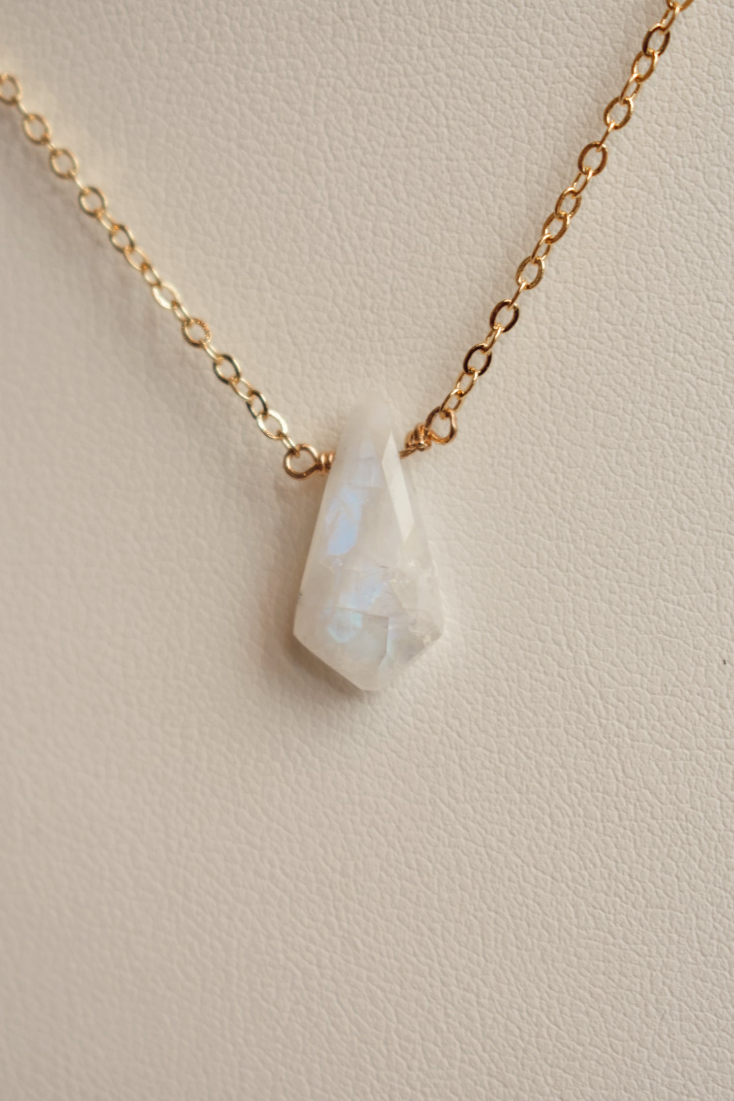 moonstone choker necklace