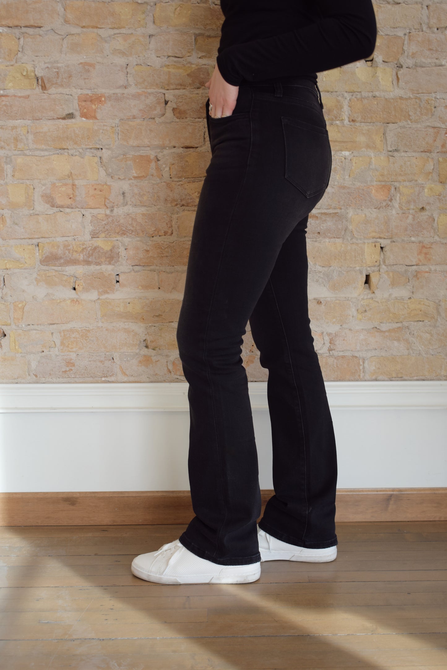 black bootcut jeans