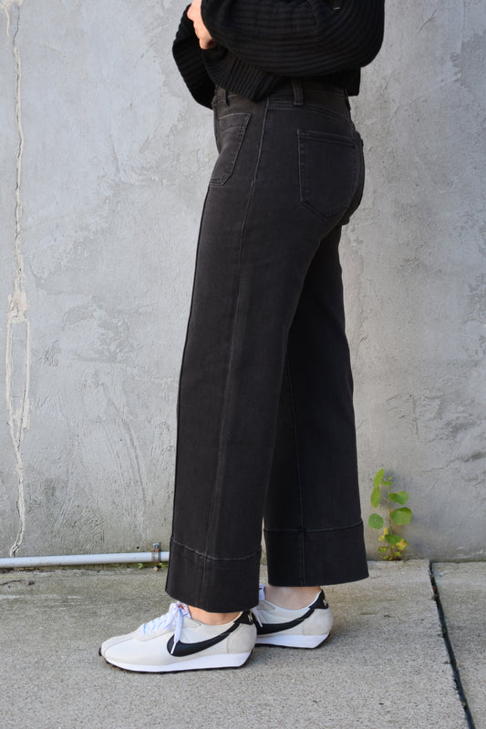 patch pocket pintuck jeans