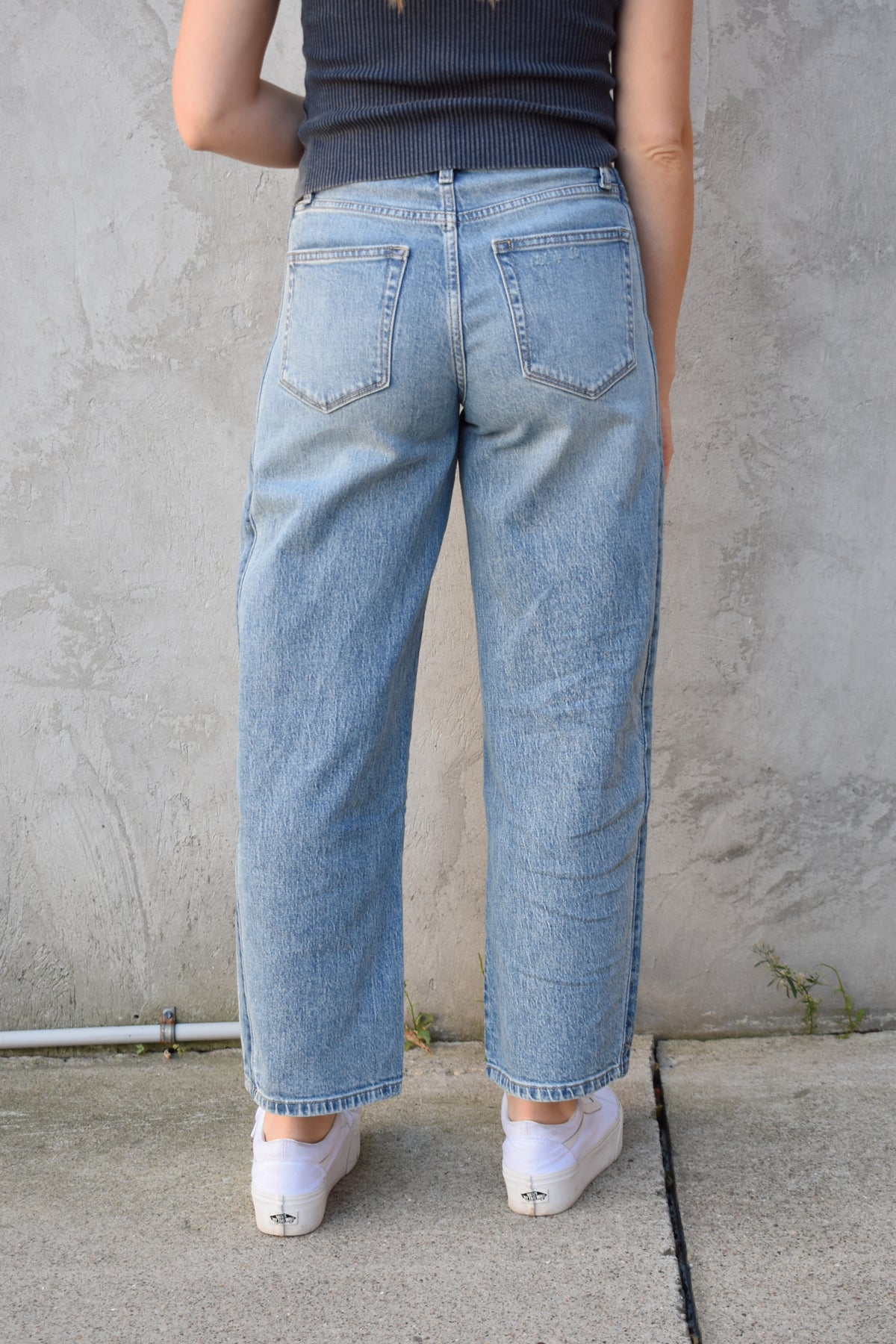 panel barrel jeans
