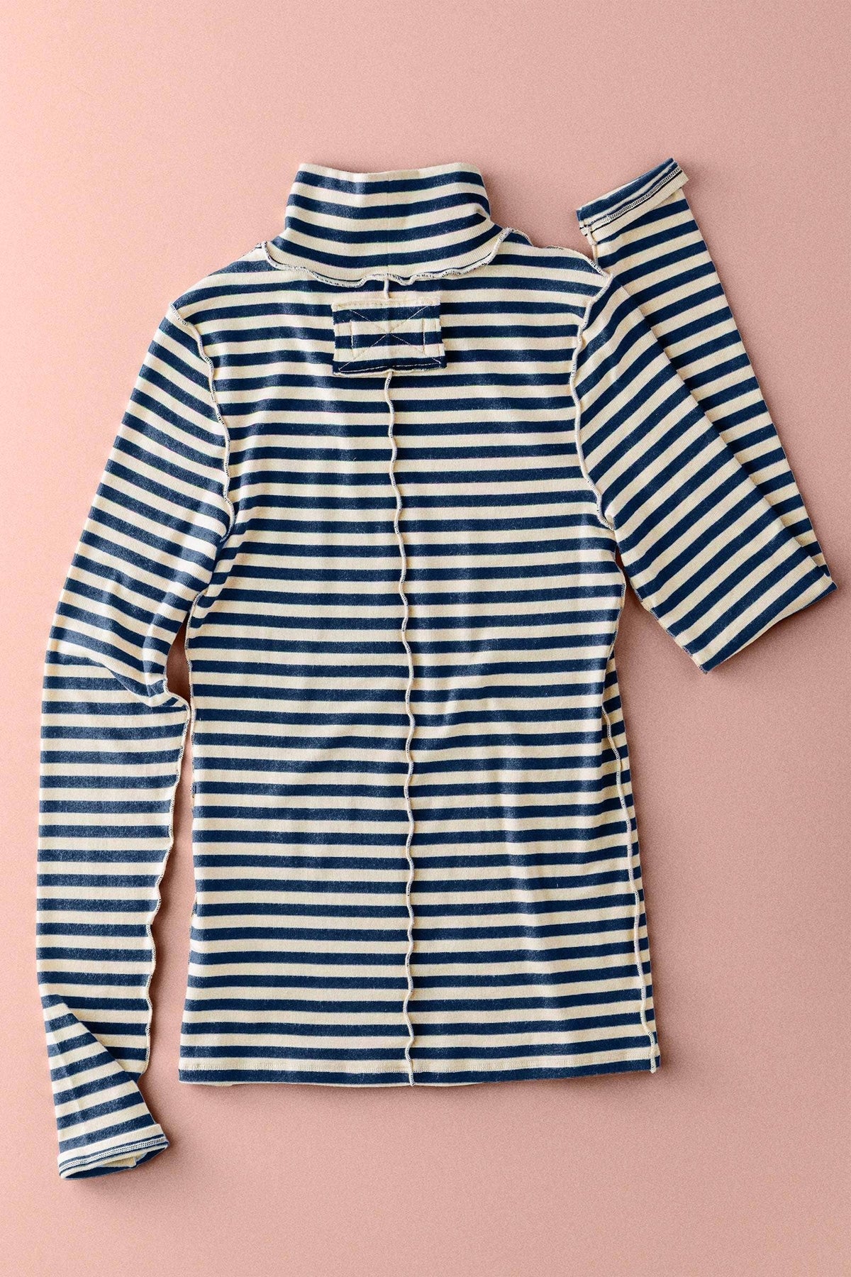 seamed turtleneck