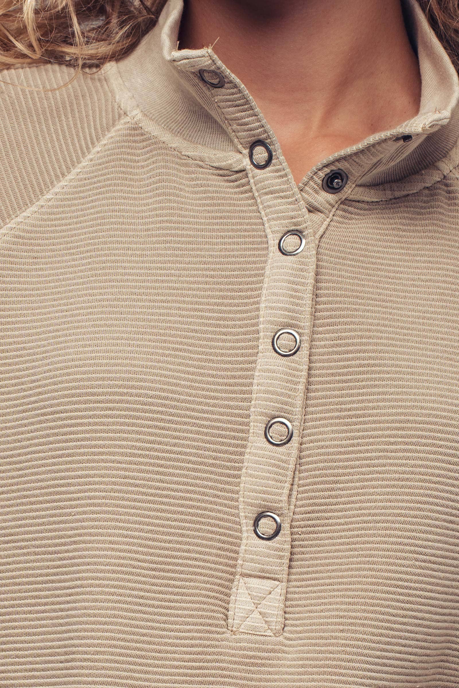 snap button henley, relaxed fit, raglan sleeves, high mock neck, knit thermal material