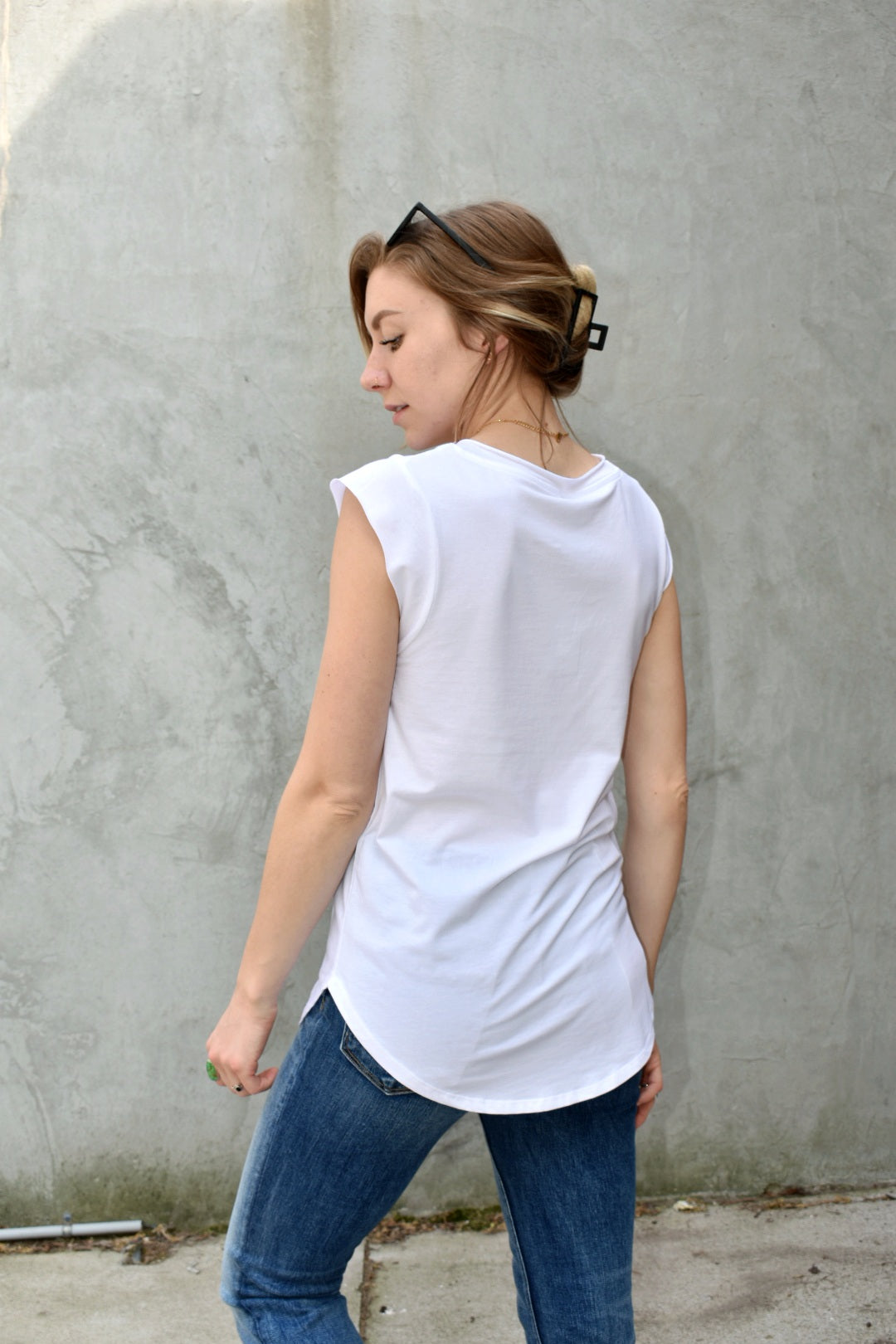 V neck short sleeve muscle edgy tee mono b the revival online boutique
