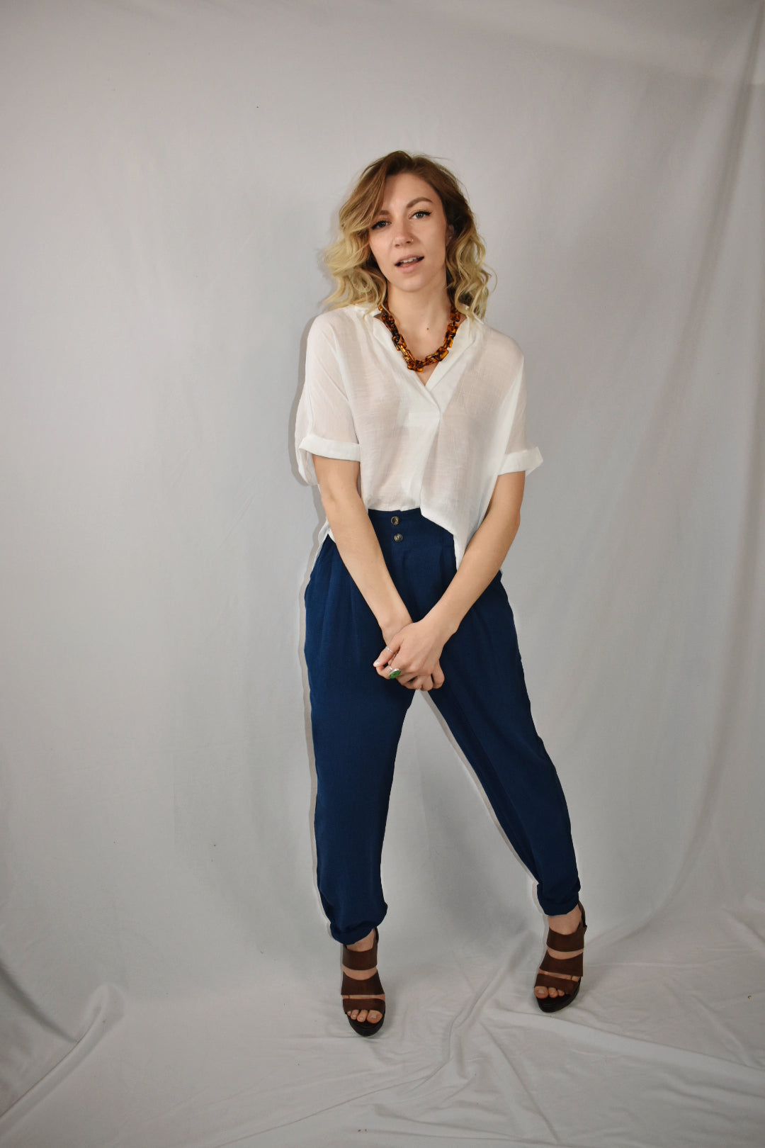linen lightweight summer pants tapered trousers hyfve the revival