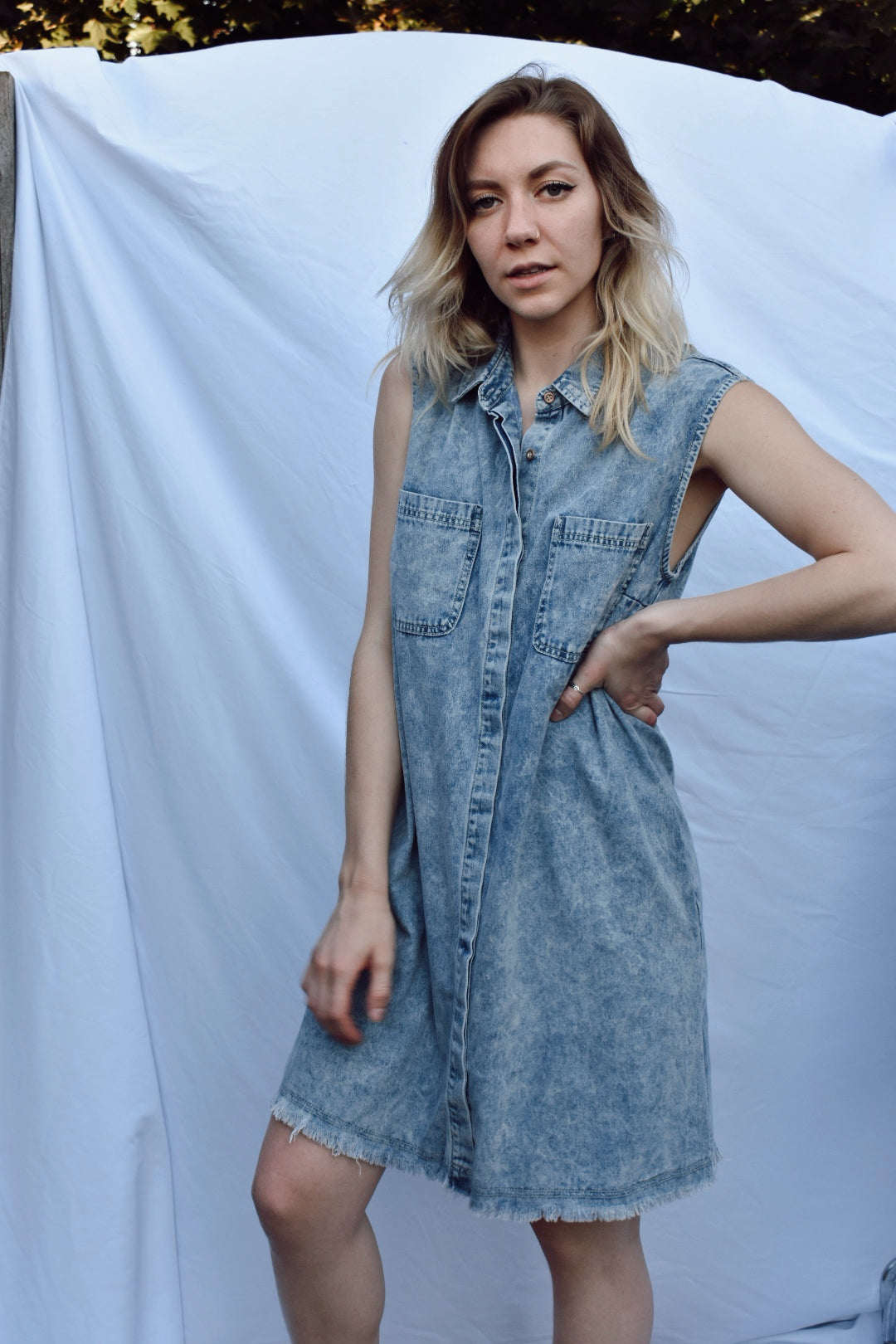 acid wash denim and raw edge frayed hem mini dress button down collar with pockets Bluivy the revival