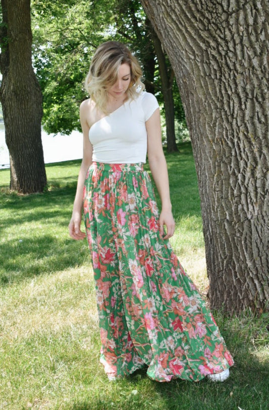 pleated wide leg floral pants dressy flowing flying tomato the revival 