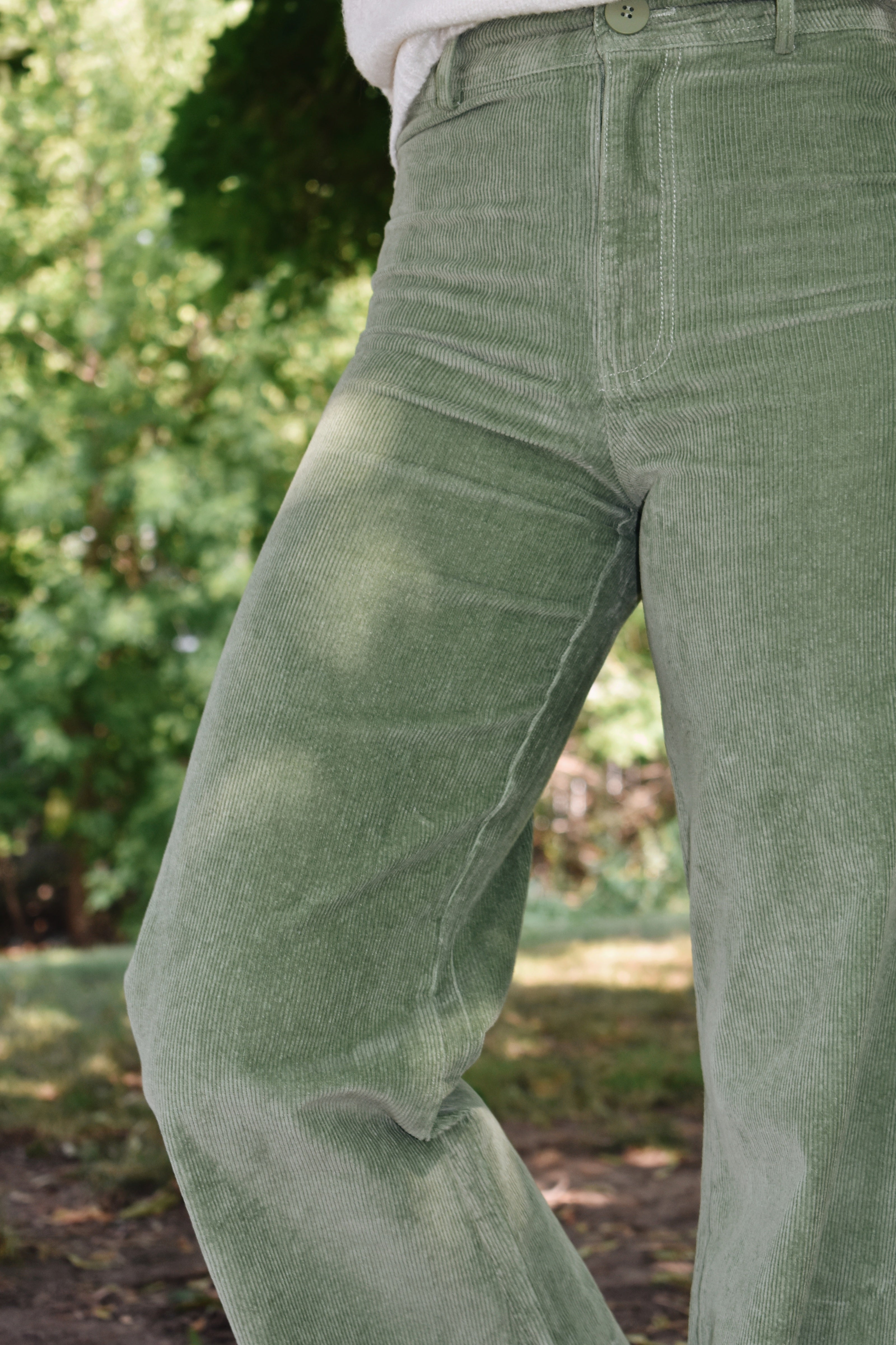 FluffyStudio Women's Pants Design Sense Female Avocado Green High-waisted  Wide-leg Corduroy Pants 404P0016 | Lazada PH