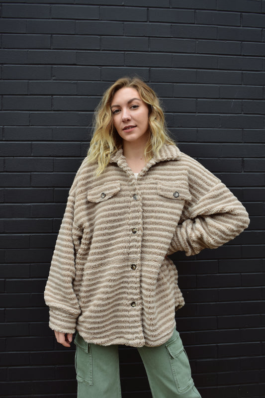 oversized teddy stripe shacket with buttons and fake breast pockets, side pockets.