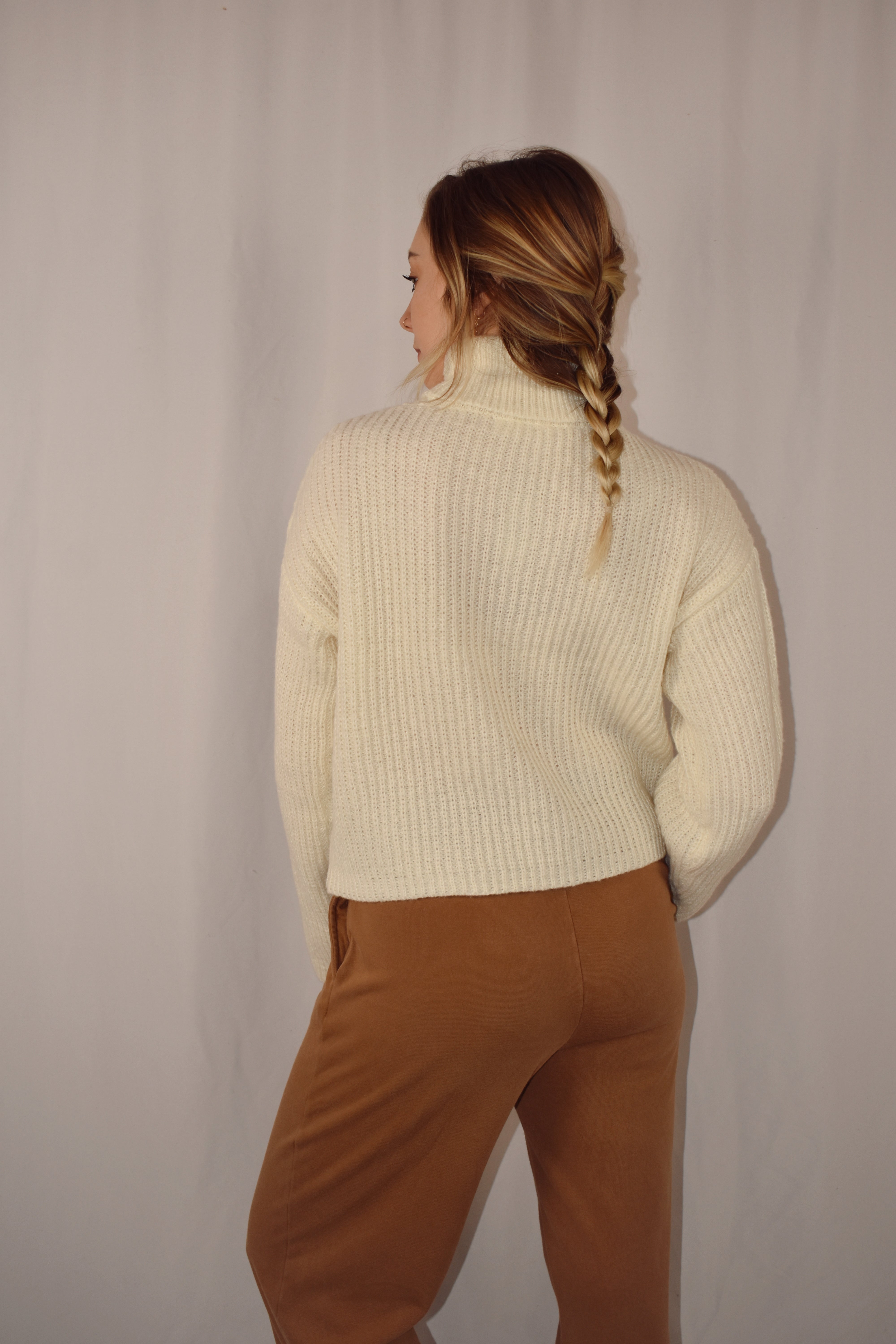 Semi 2025 cropped sweater