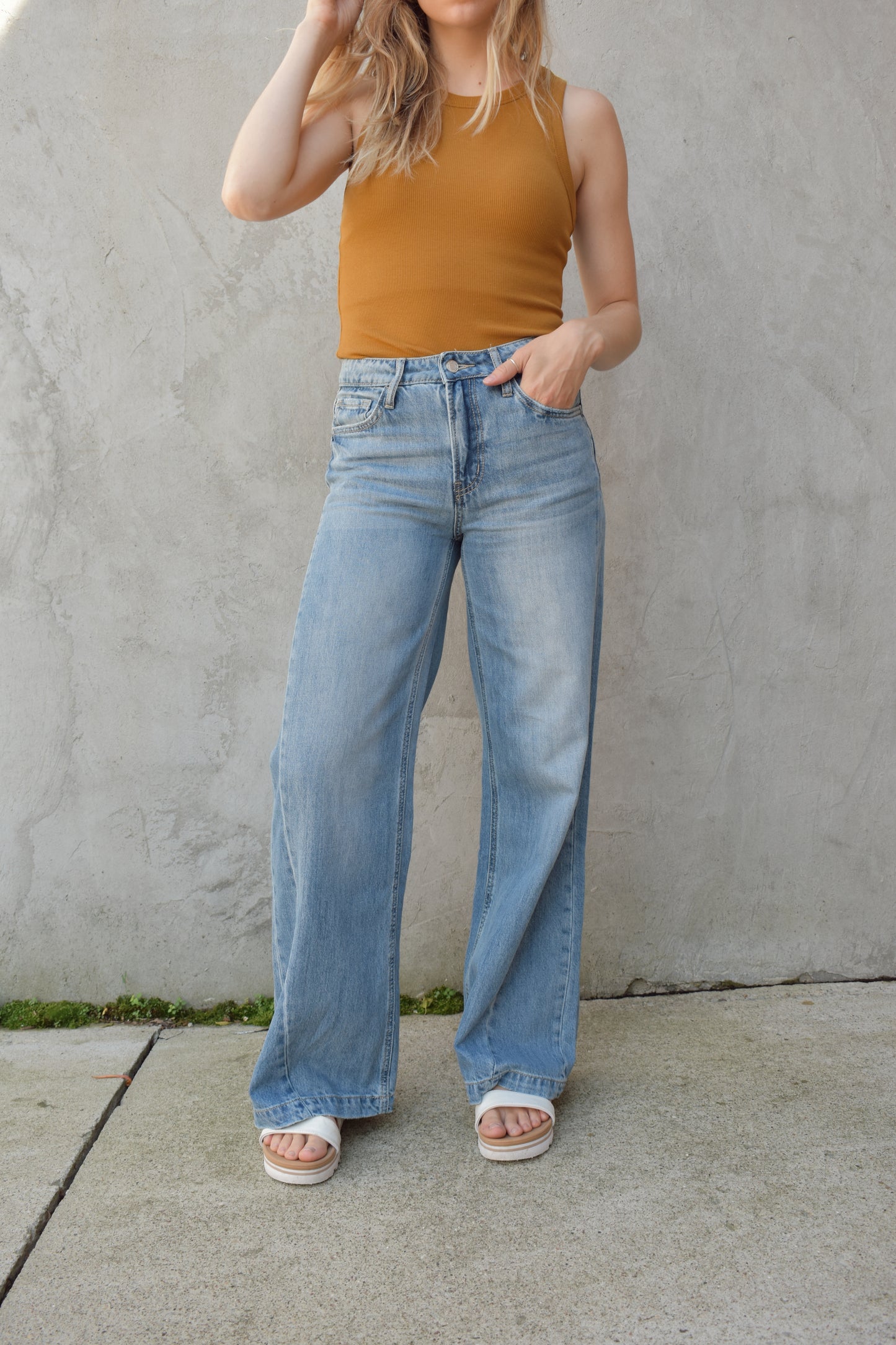 wide leg seam detail on side of legs stretch denim light wash no holes high rise full length 