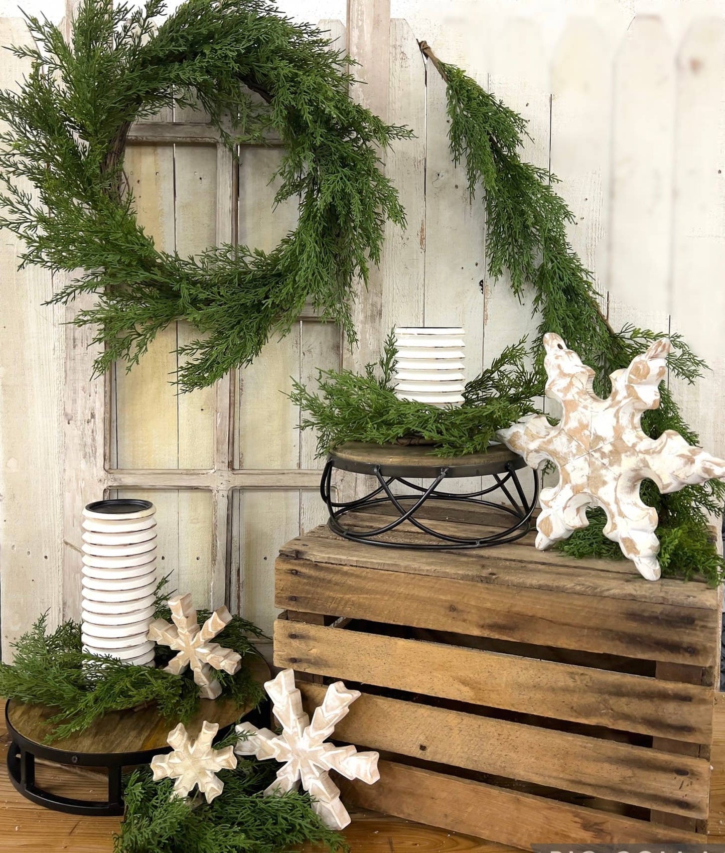 Wholesale Home Decor - Evergreen Cedar 4ft Garland