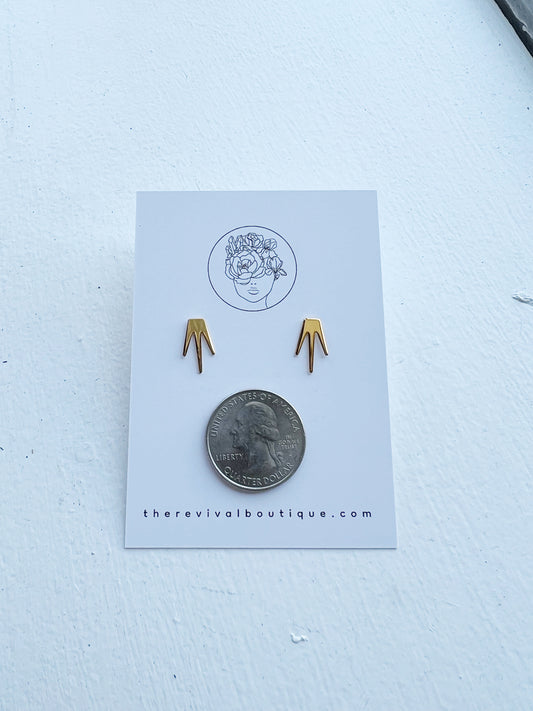 tri geometry studs