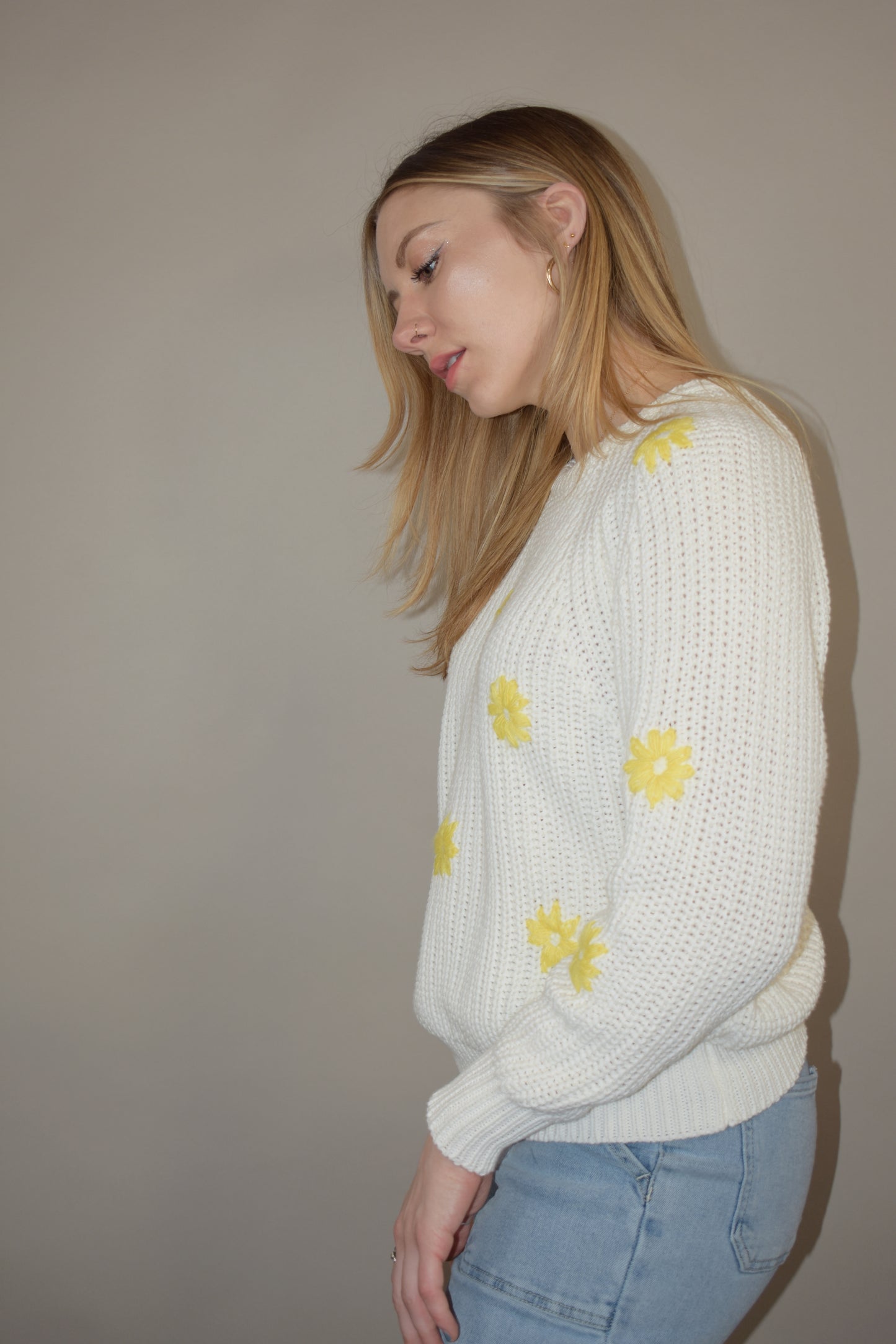 daisy chain sweater