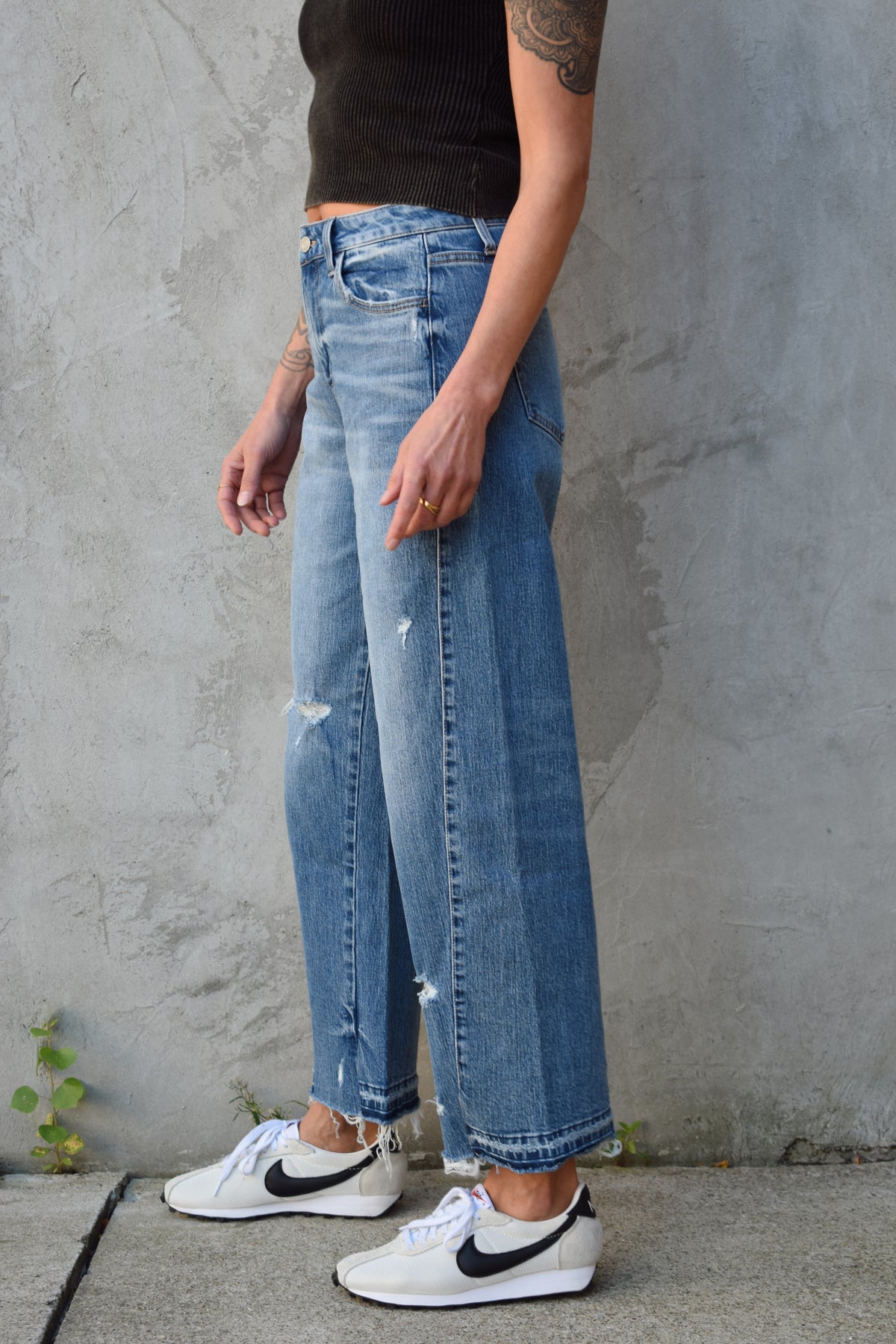 wide barrel jeans