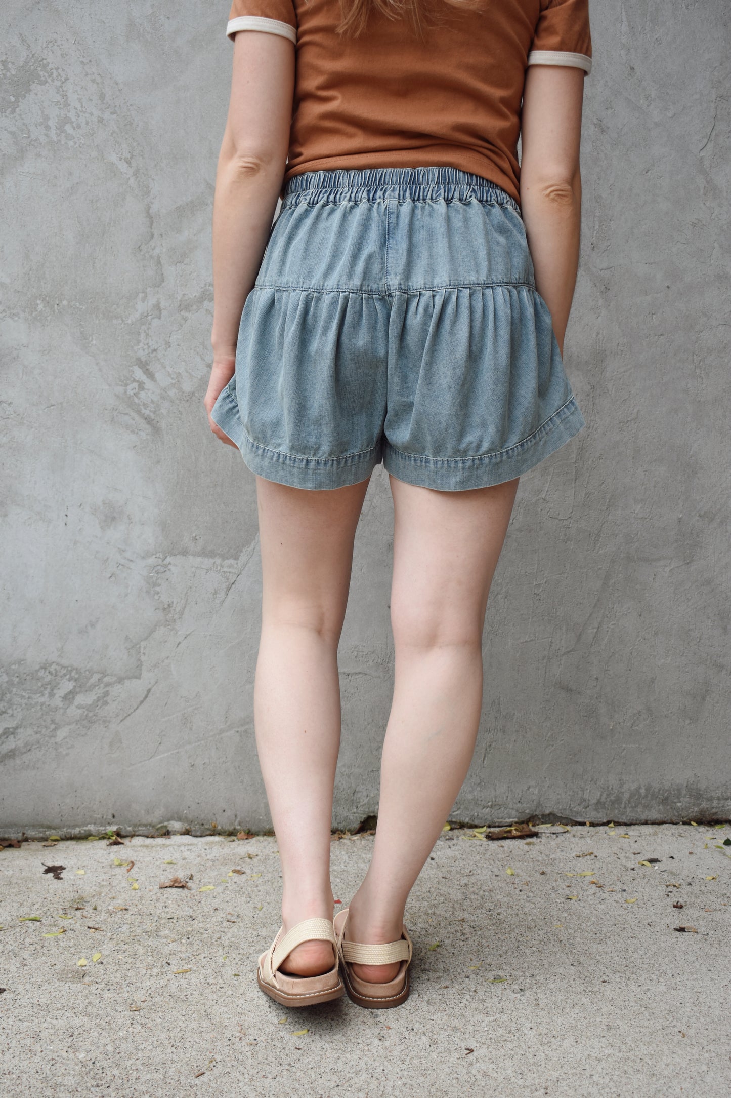 gathered denim shorts