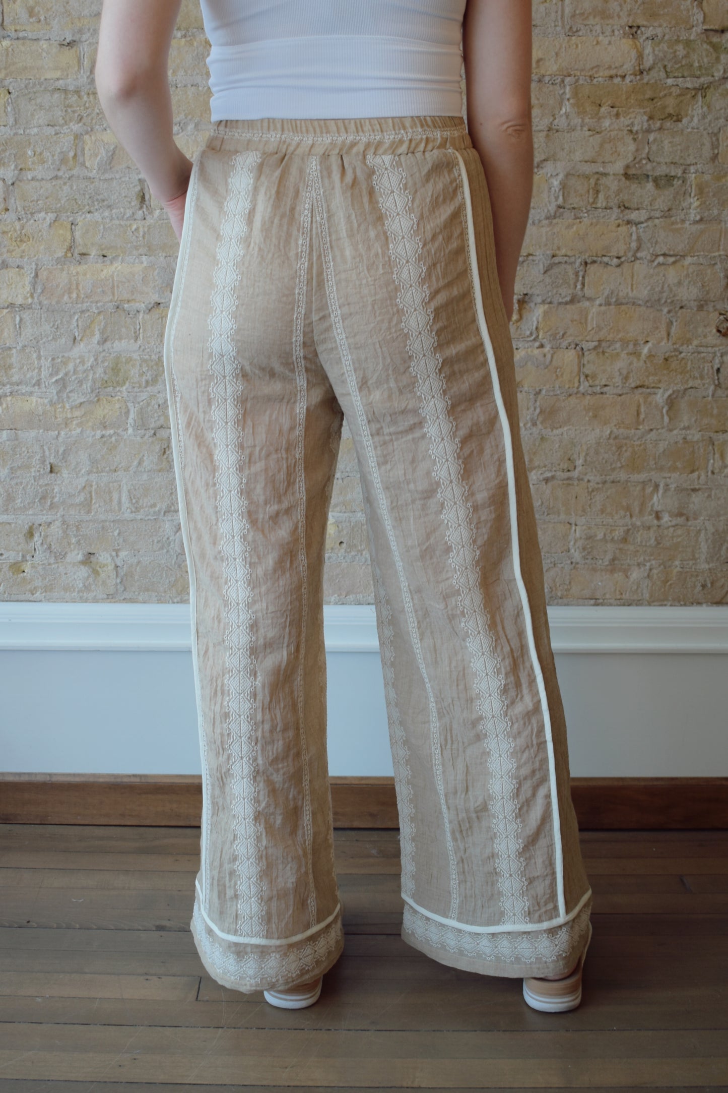 embroidered drawstring pants