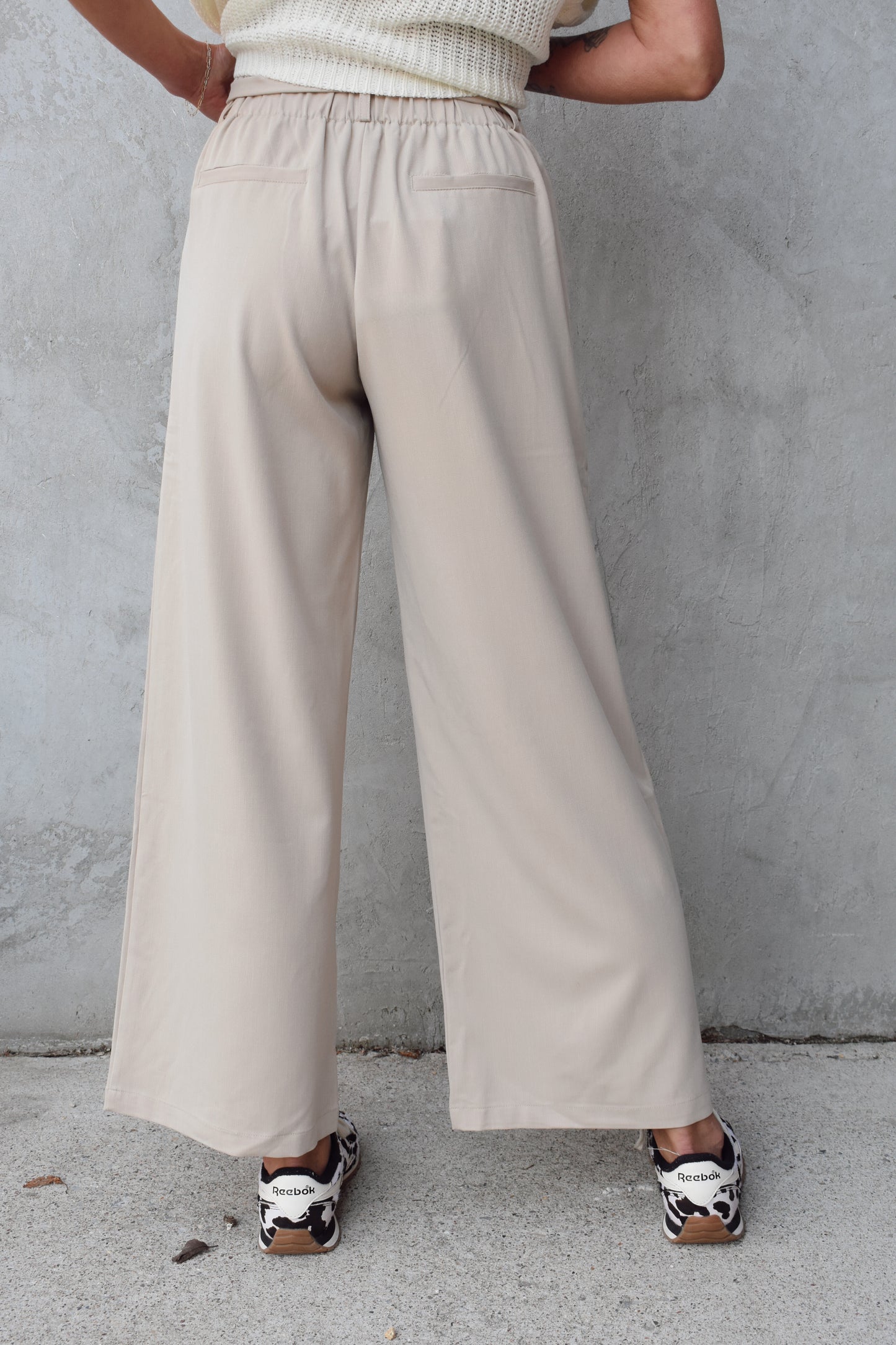 belted wide leg pants