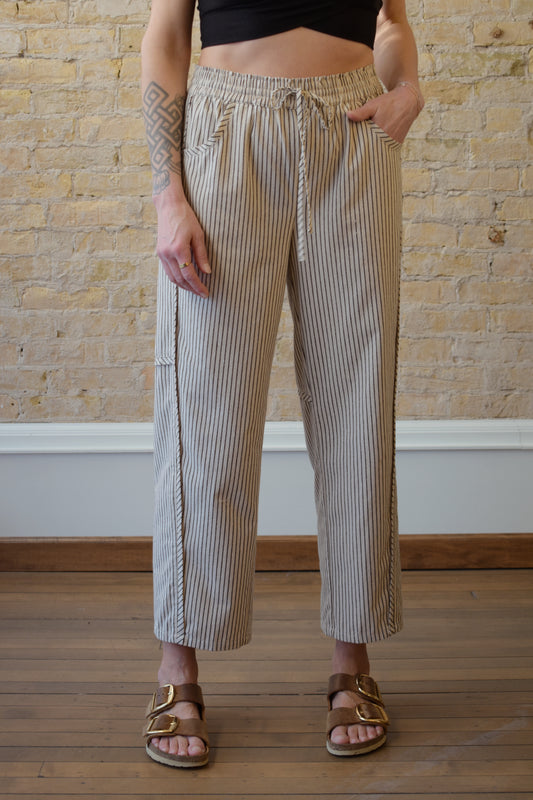 striped barrel pants