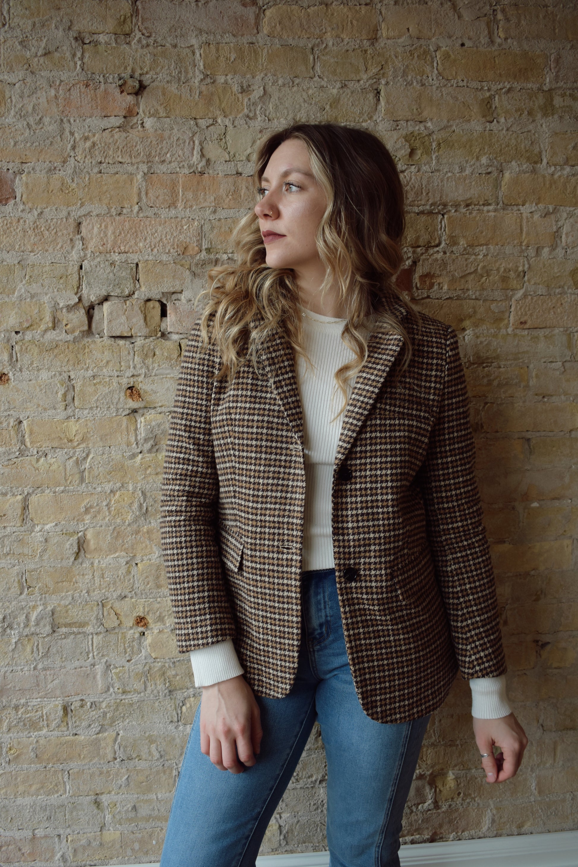 fitted full length houndstooth blazer petite sleeves flap pockets button enclosure 