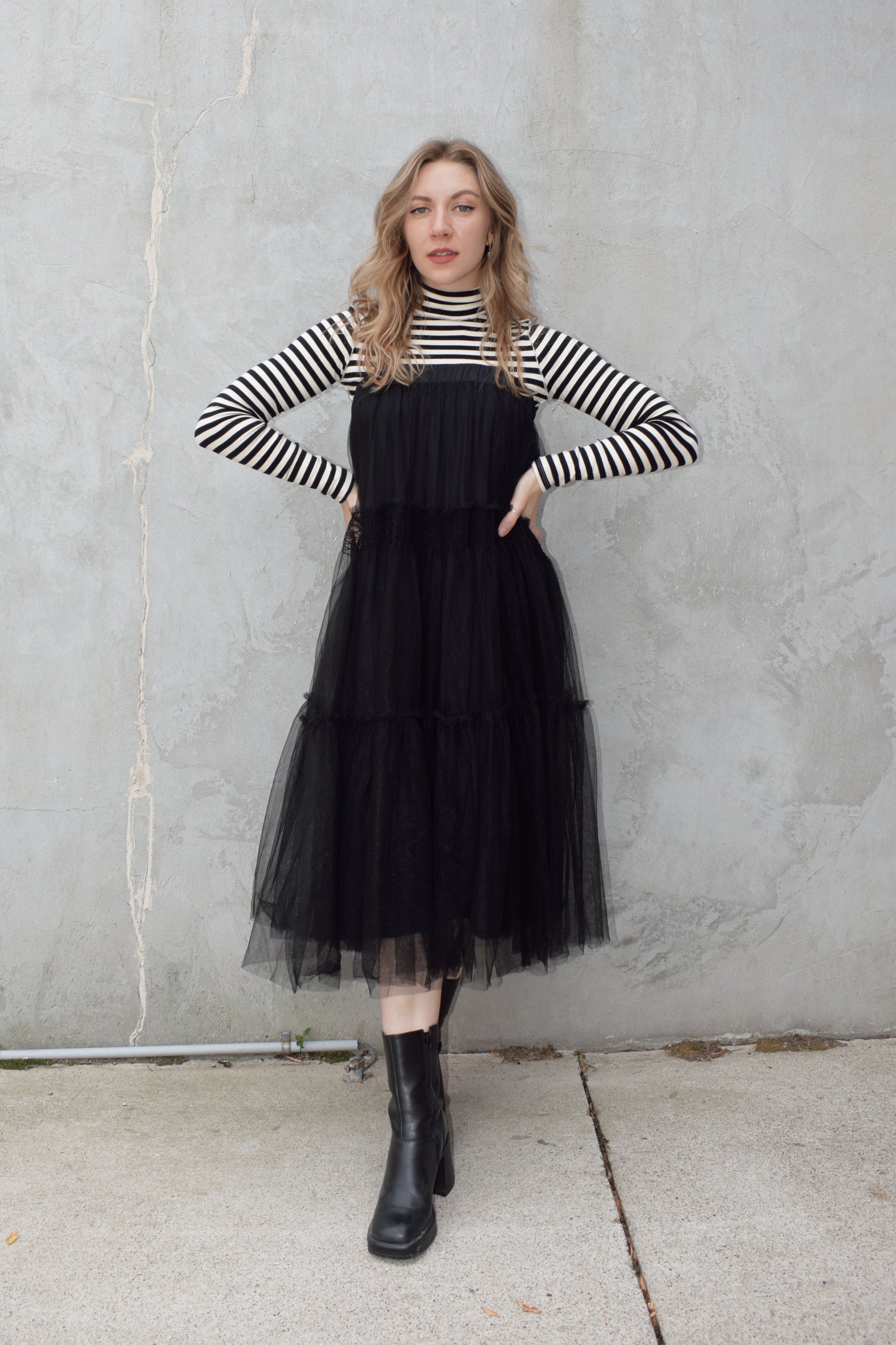 【新品未使用】tulle skirt Lig. チュールスカート　black Amazon.com: Womens Midi Tulle Skirt Elastic High Waist A