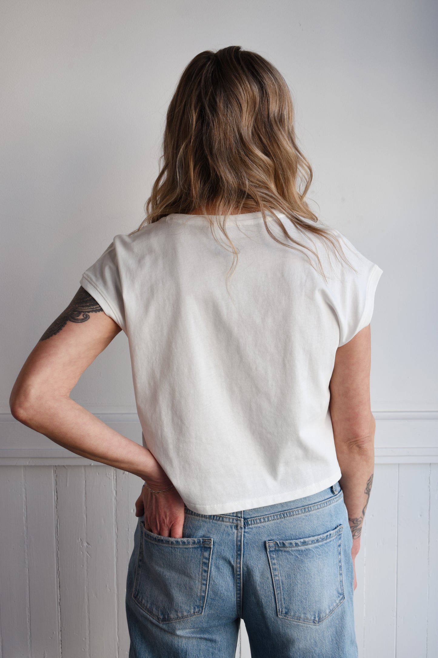 crew cropped tee