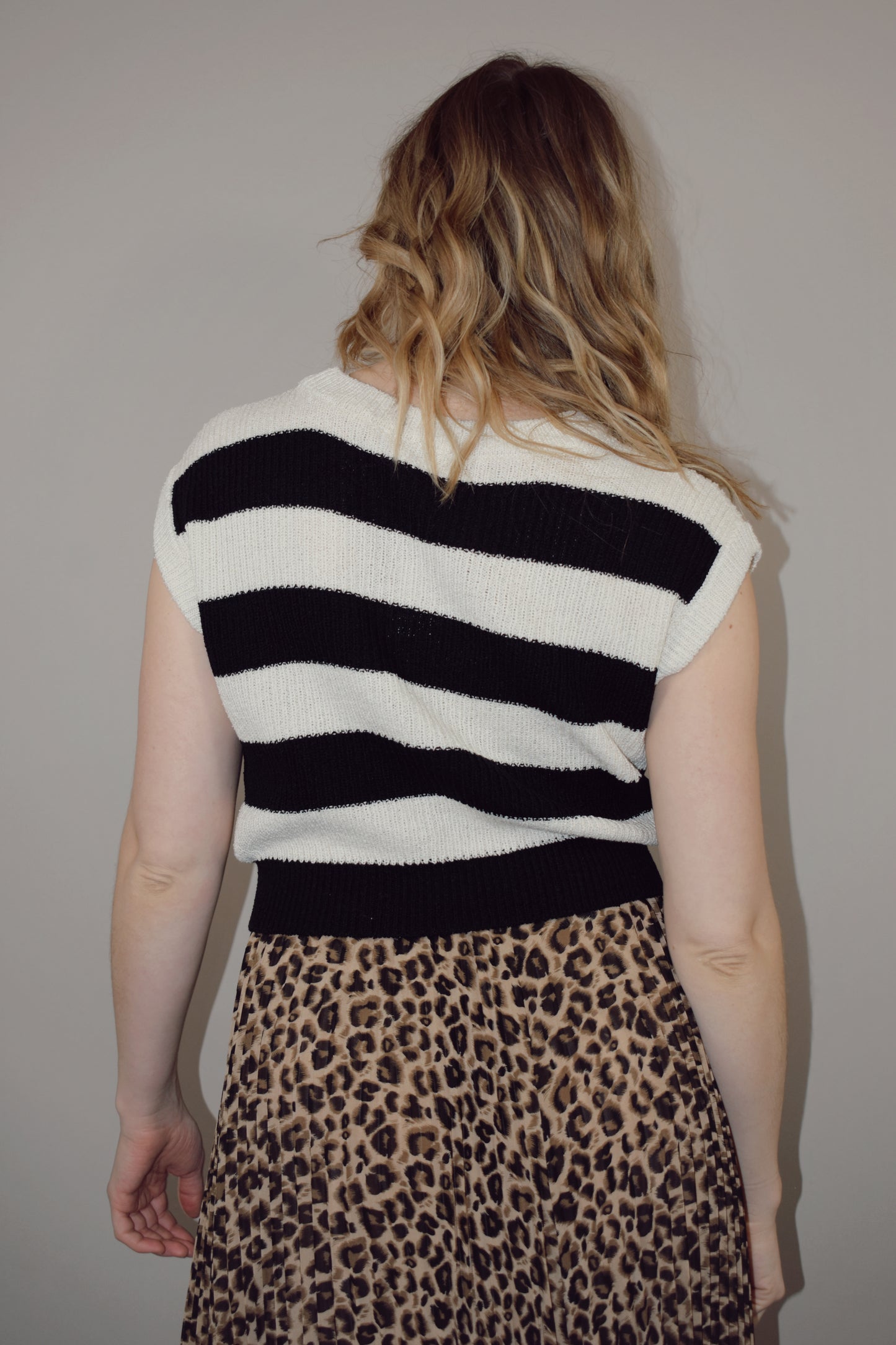 sweater vest crew neck lightweight thick striped sleeveless top with horizontal stripes semi cropped 