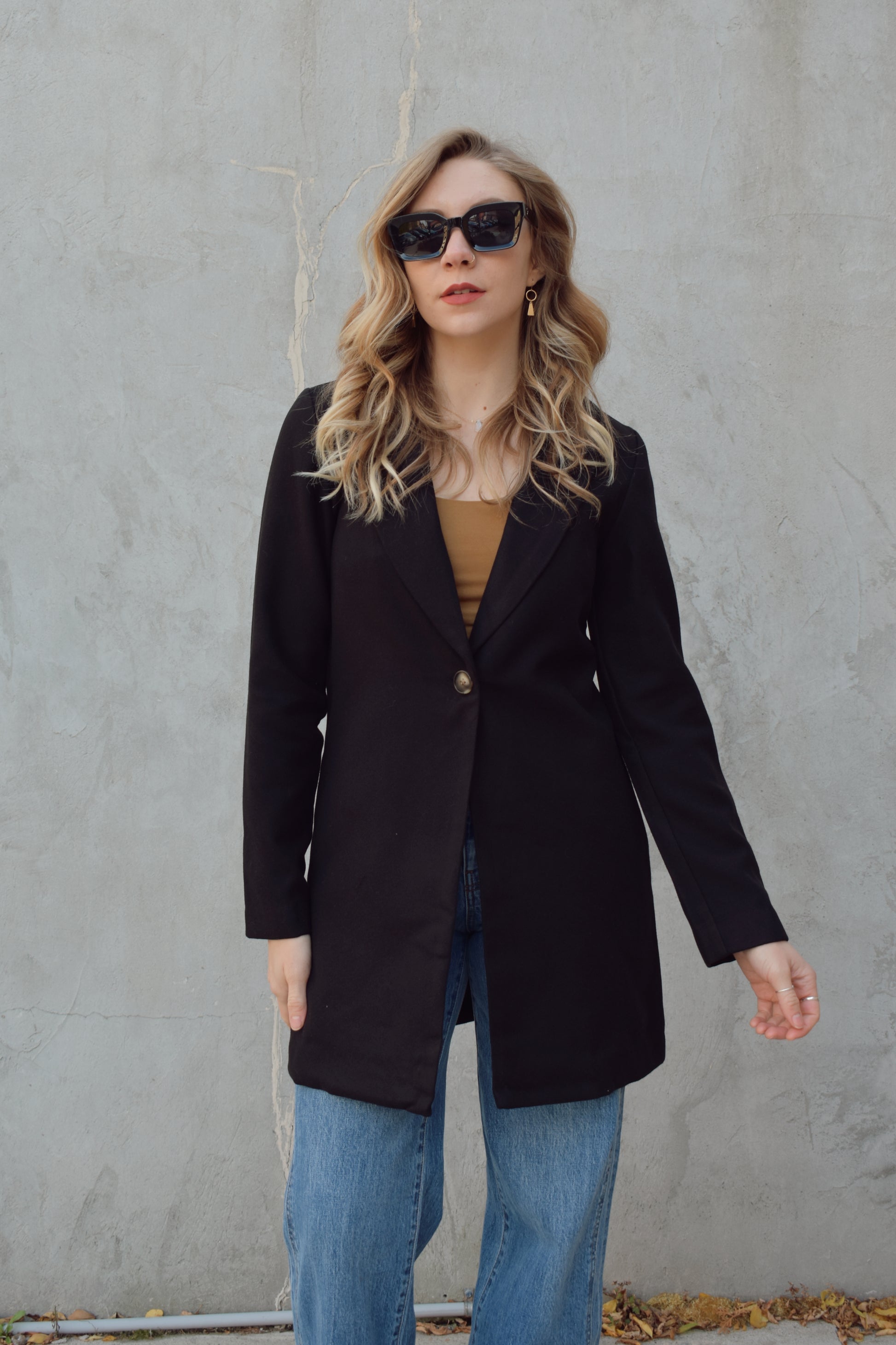 single button over coat peacoat thick felt fabric - fitted style hits mid thigh, side pockets, notched collar.