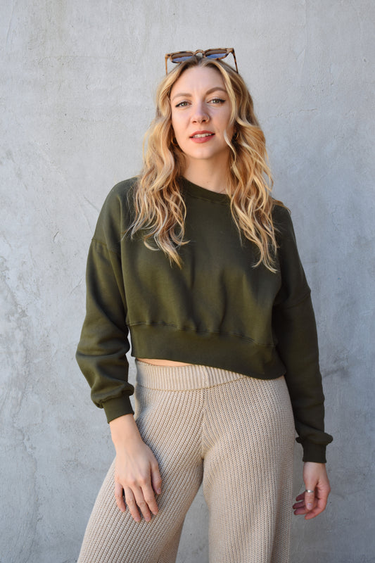 cropped sweatshirt