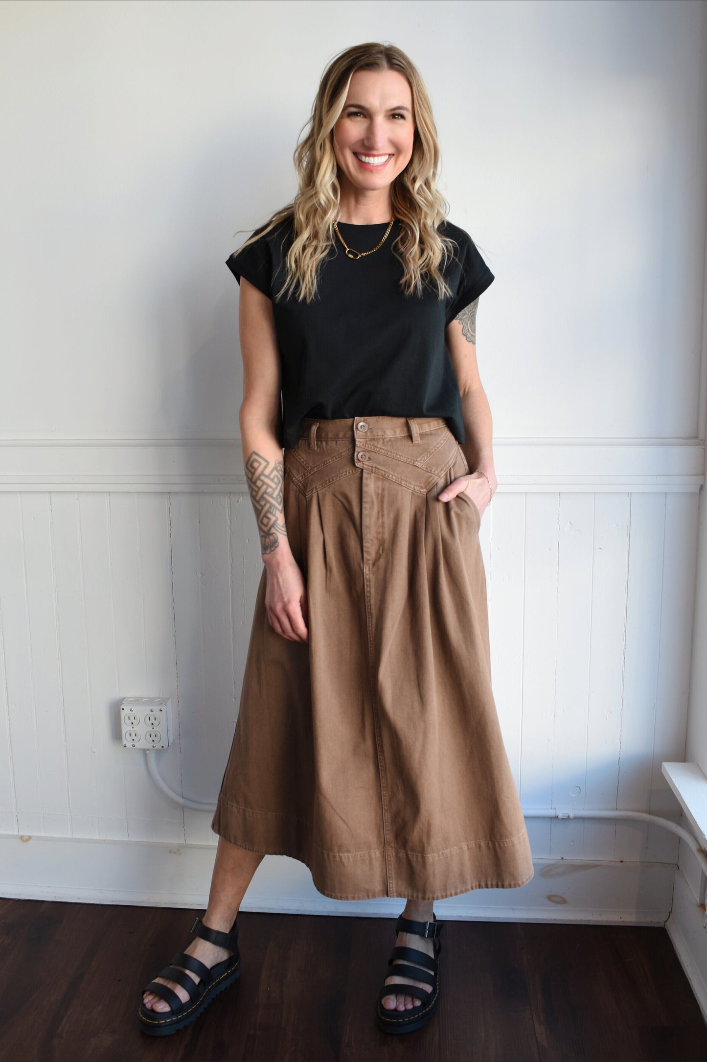crew cropped tee