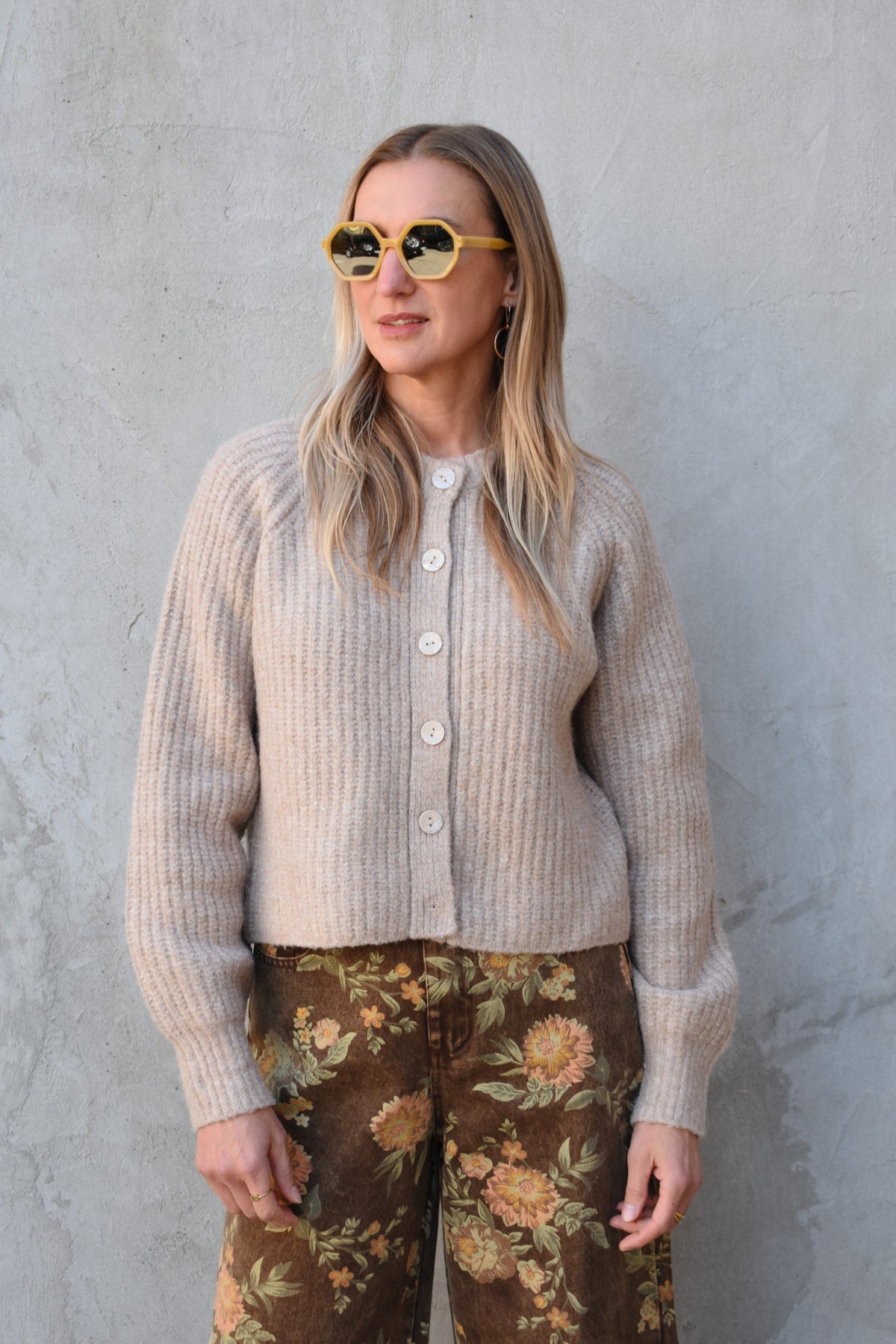 ribbed button cardigan