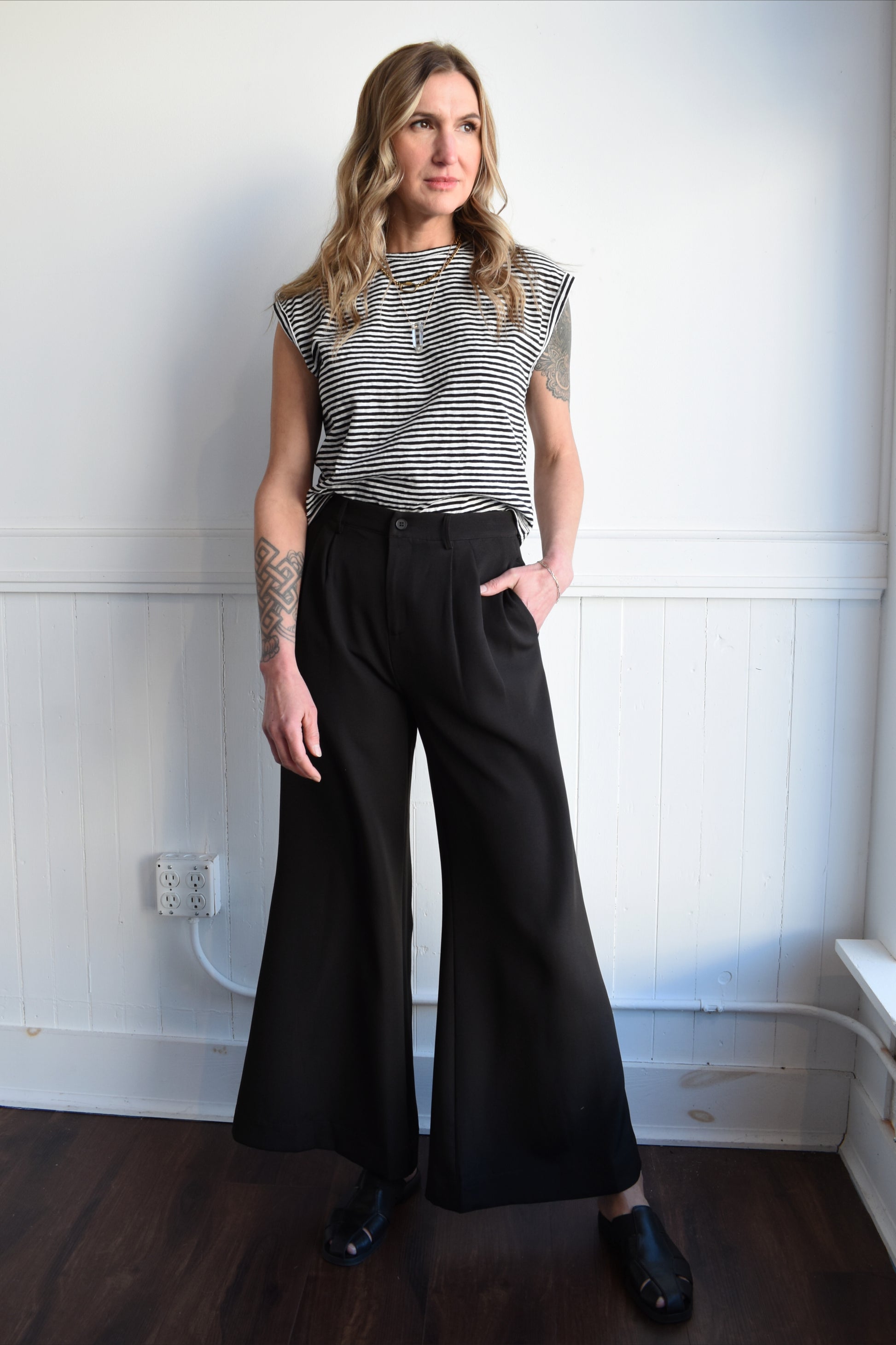 cap sleeve boxy t-shirt with horizontal stripes