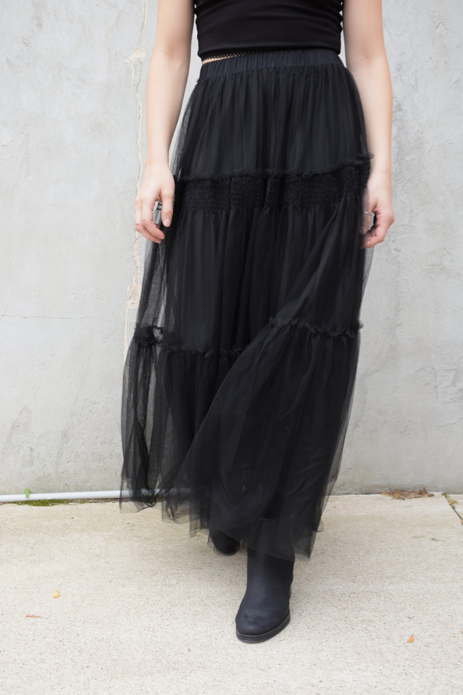 Pinch tiered black tulle lined holiday special occasion maxi skirt