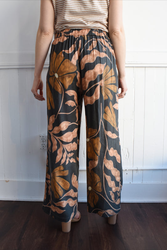 dark tropics pants
