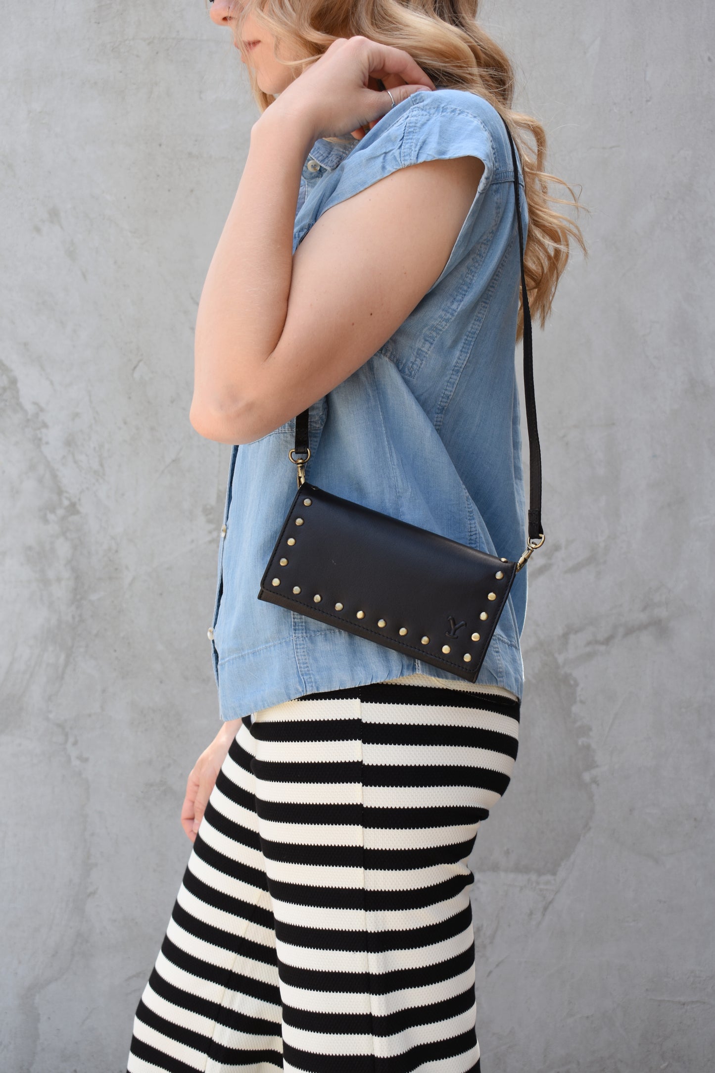 Caldera Leather Wallet with Rivets