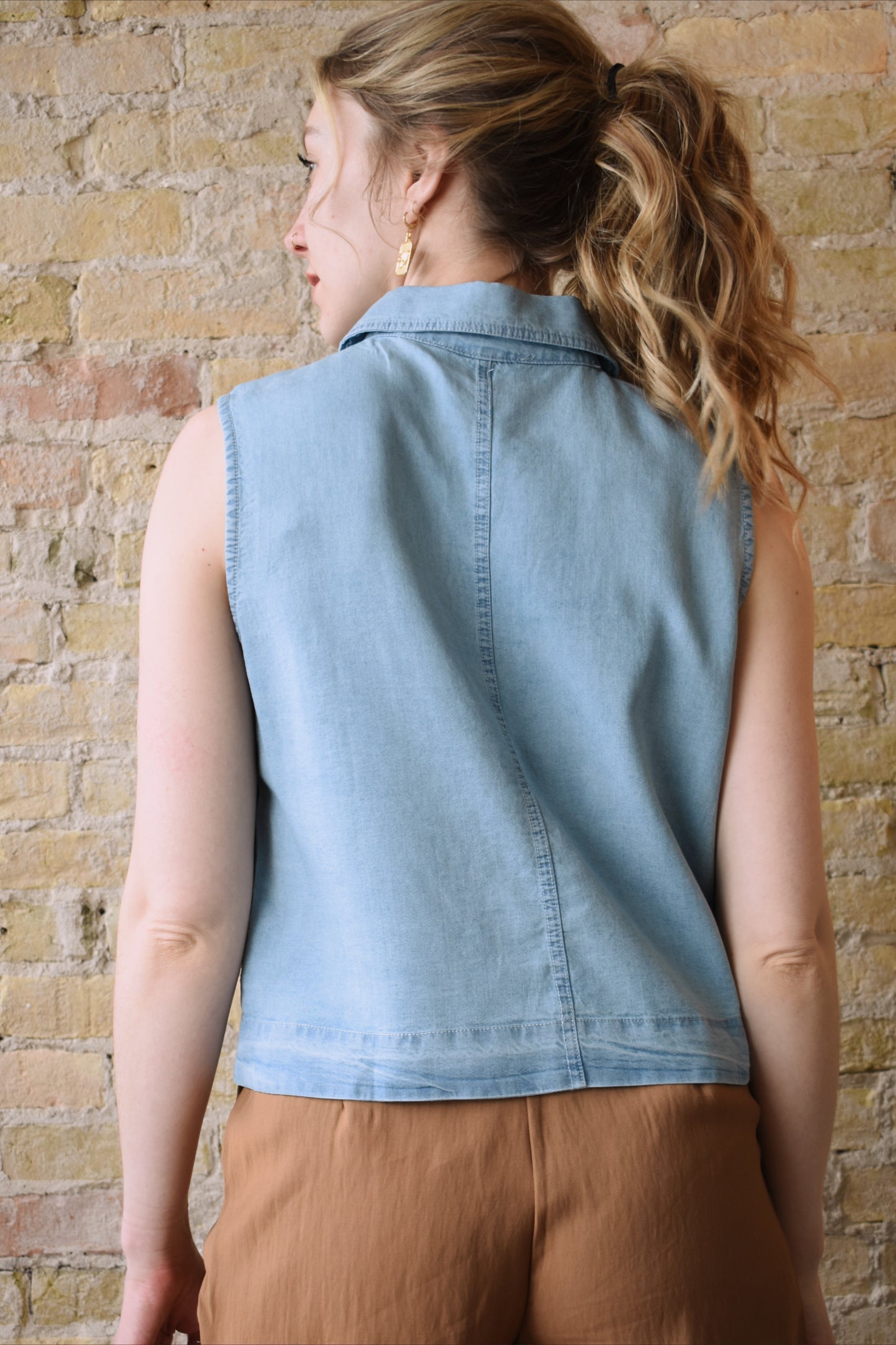 sleeveless denim shirt