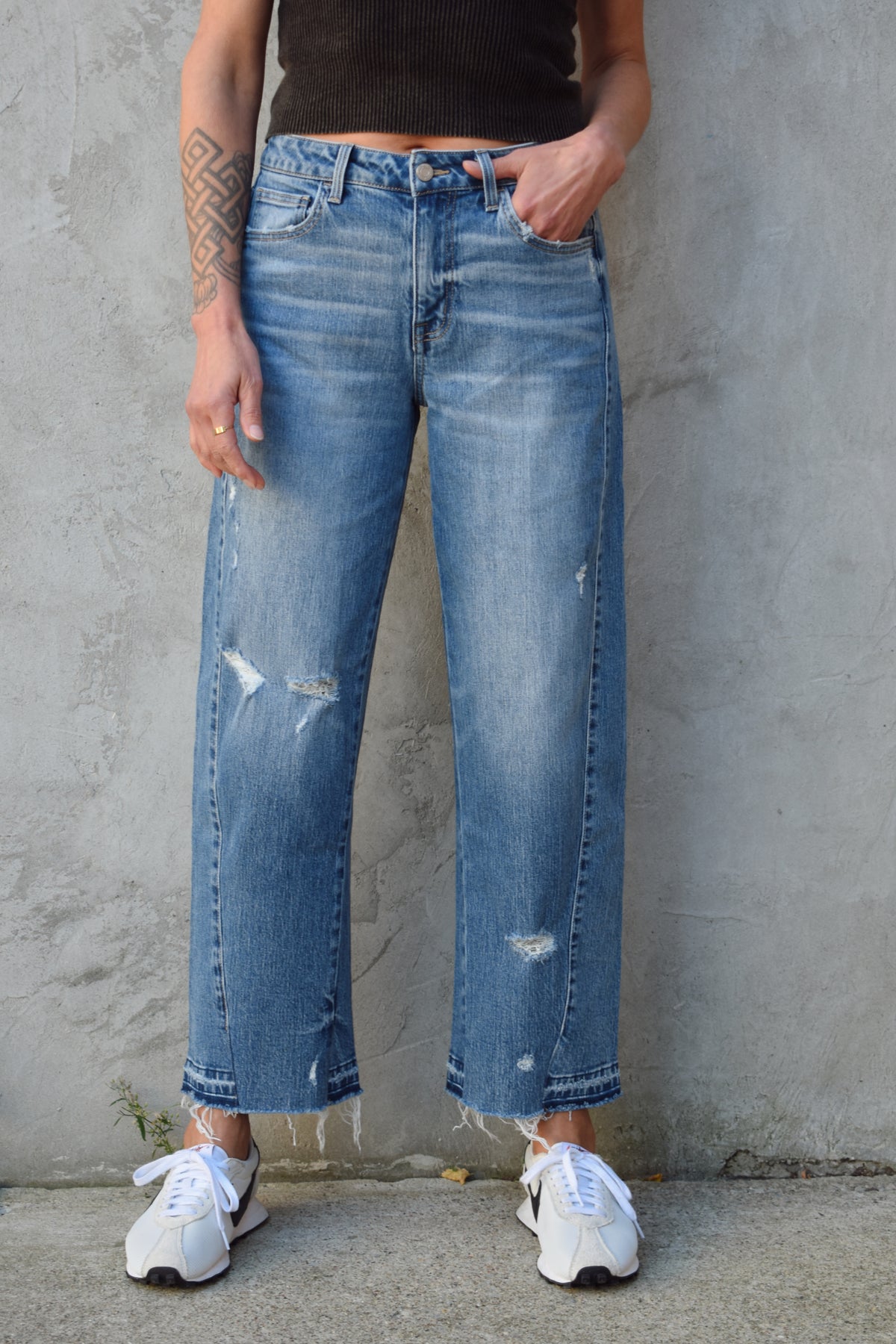 wide barrel jeans