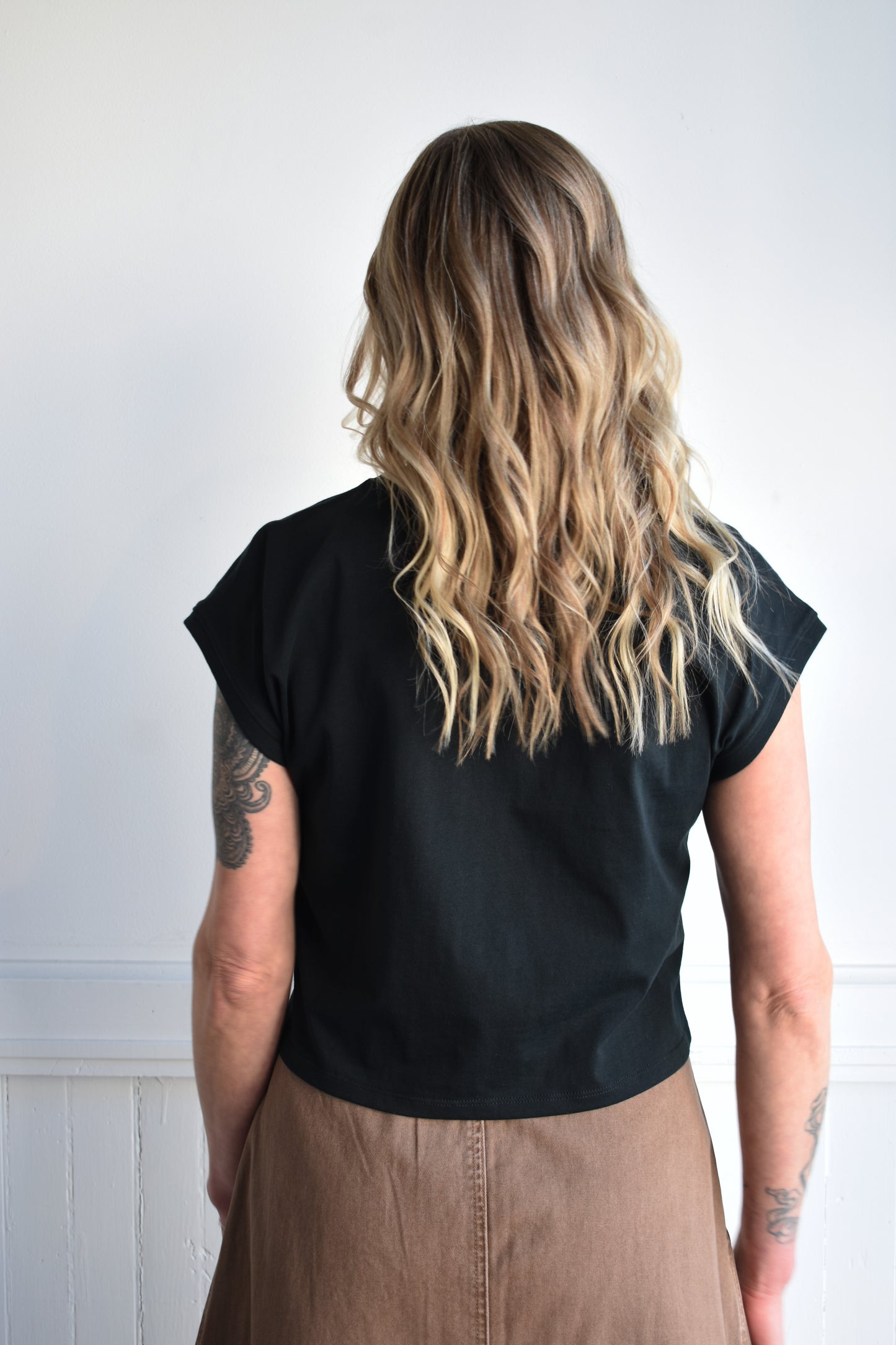 crew cropped tee