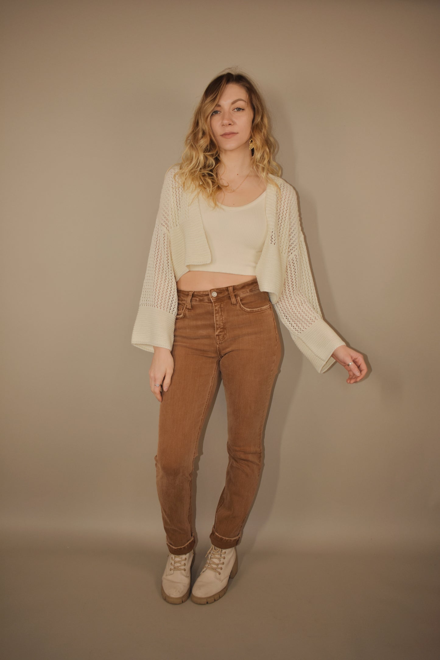 Cropped knit cream cardigan. Beachy. Boho. Wide arms, drop shoulders. 