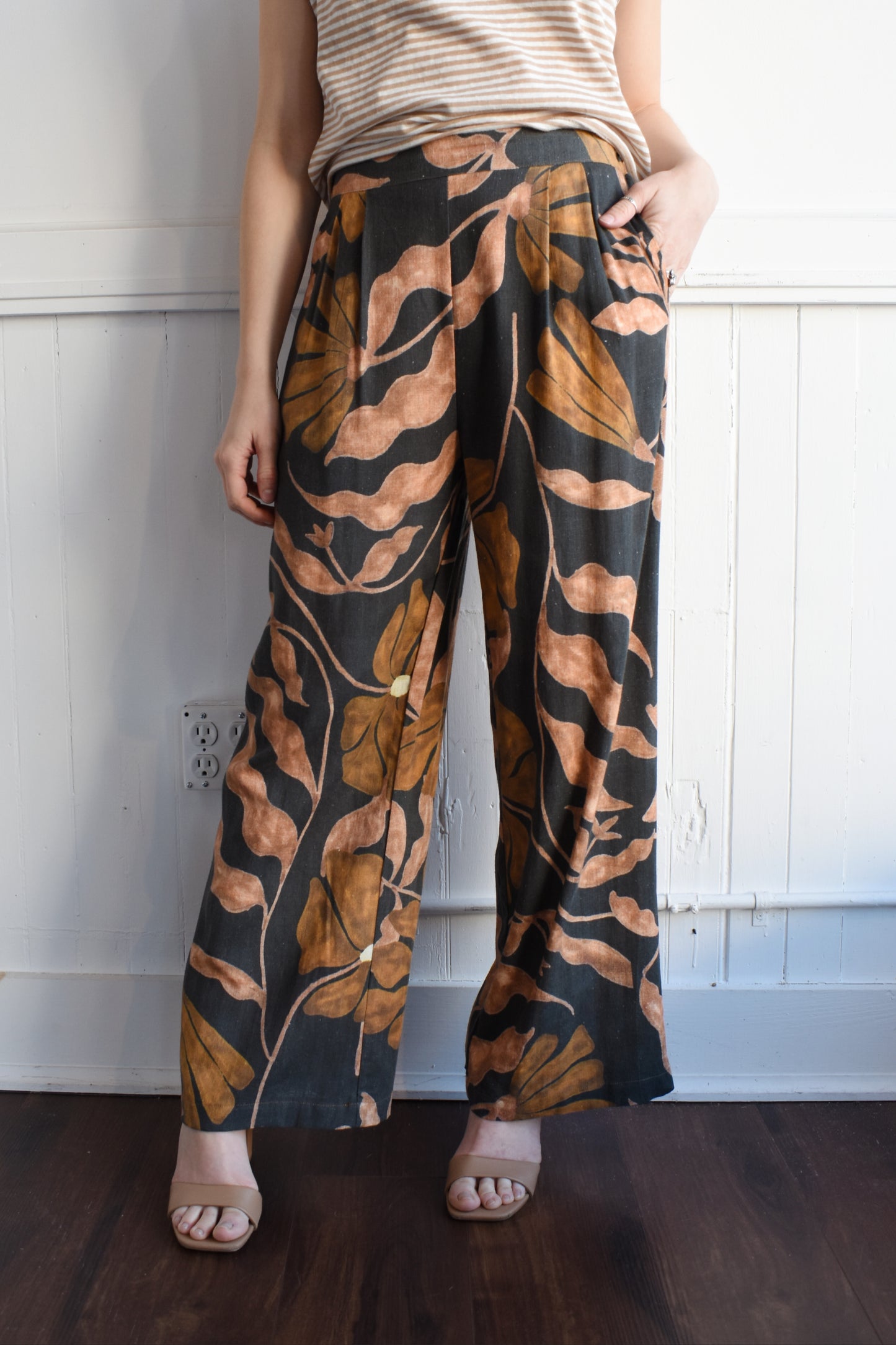 dark tropics pants