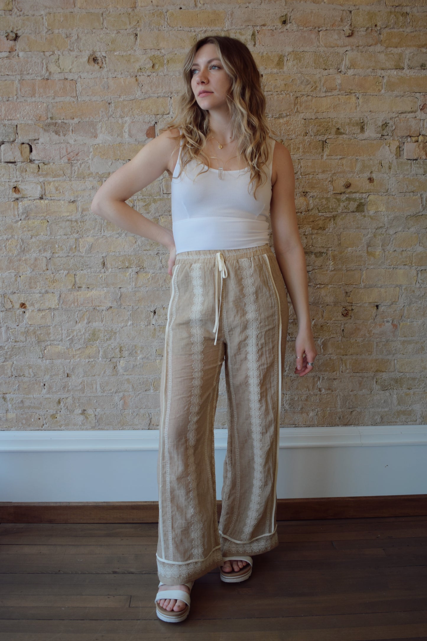 embroidered drawstring pants