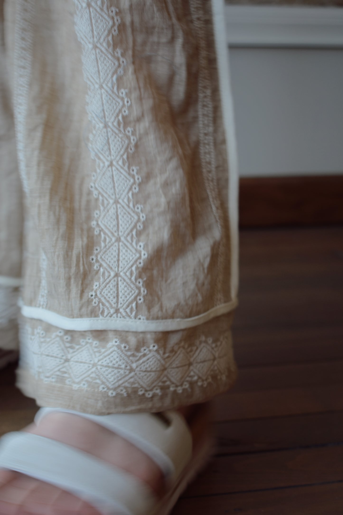 embroidered drawstring pants