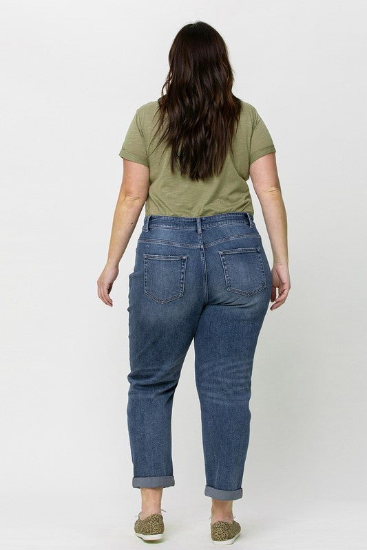 curvy girl boyfriend stretch jeans plus size denim vervet flying monkey