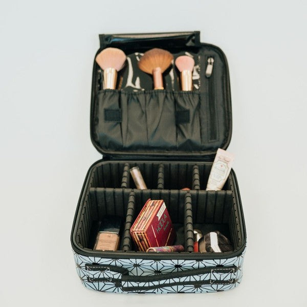 organizer cosmetics travel bag modern & chic the revival boutique
