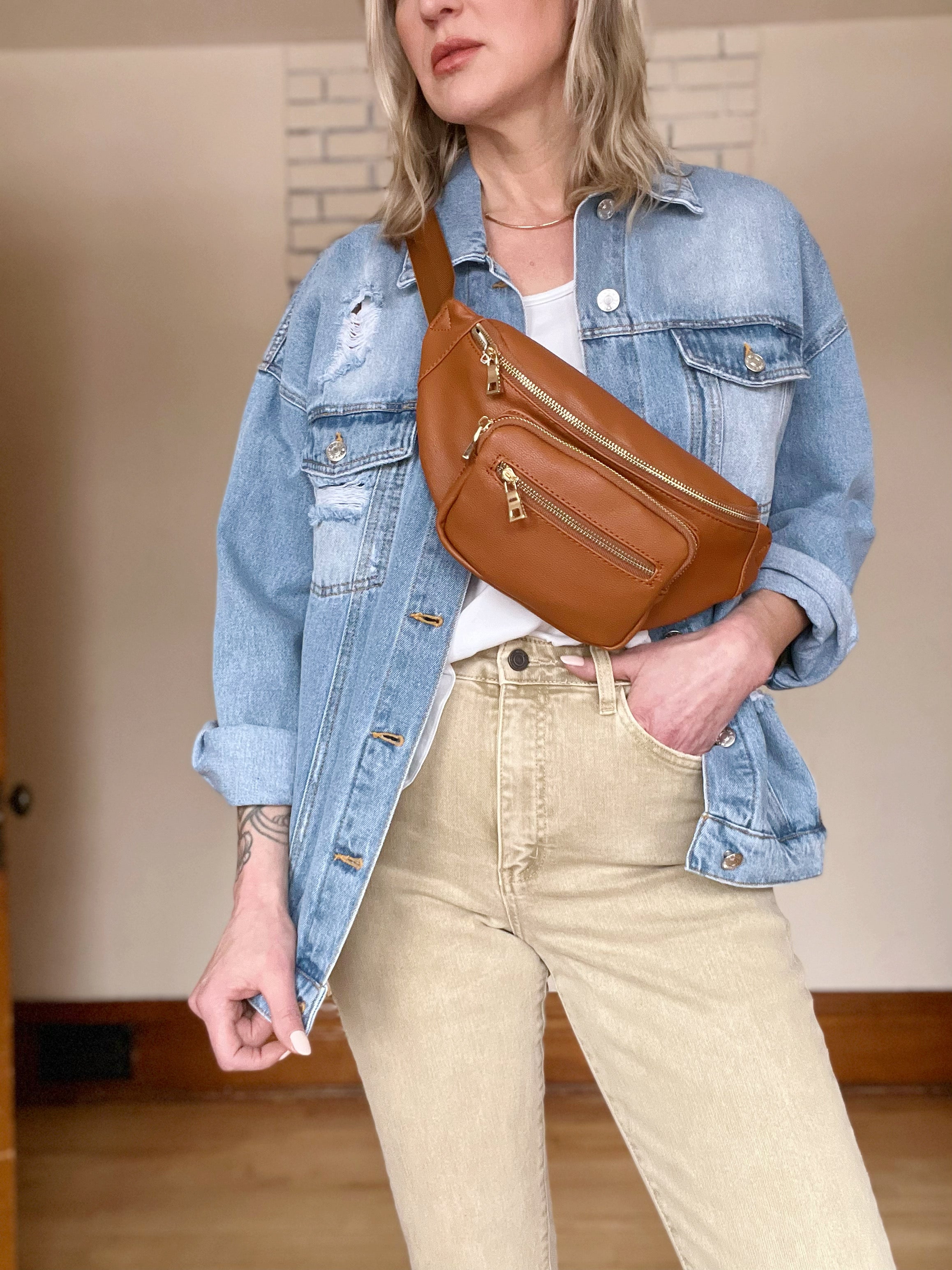 Jeans hotsell fanny pack